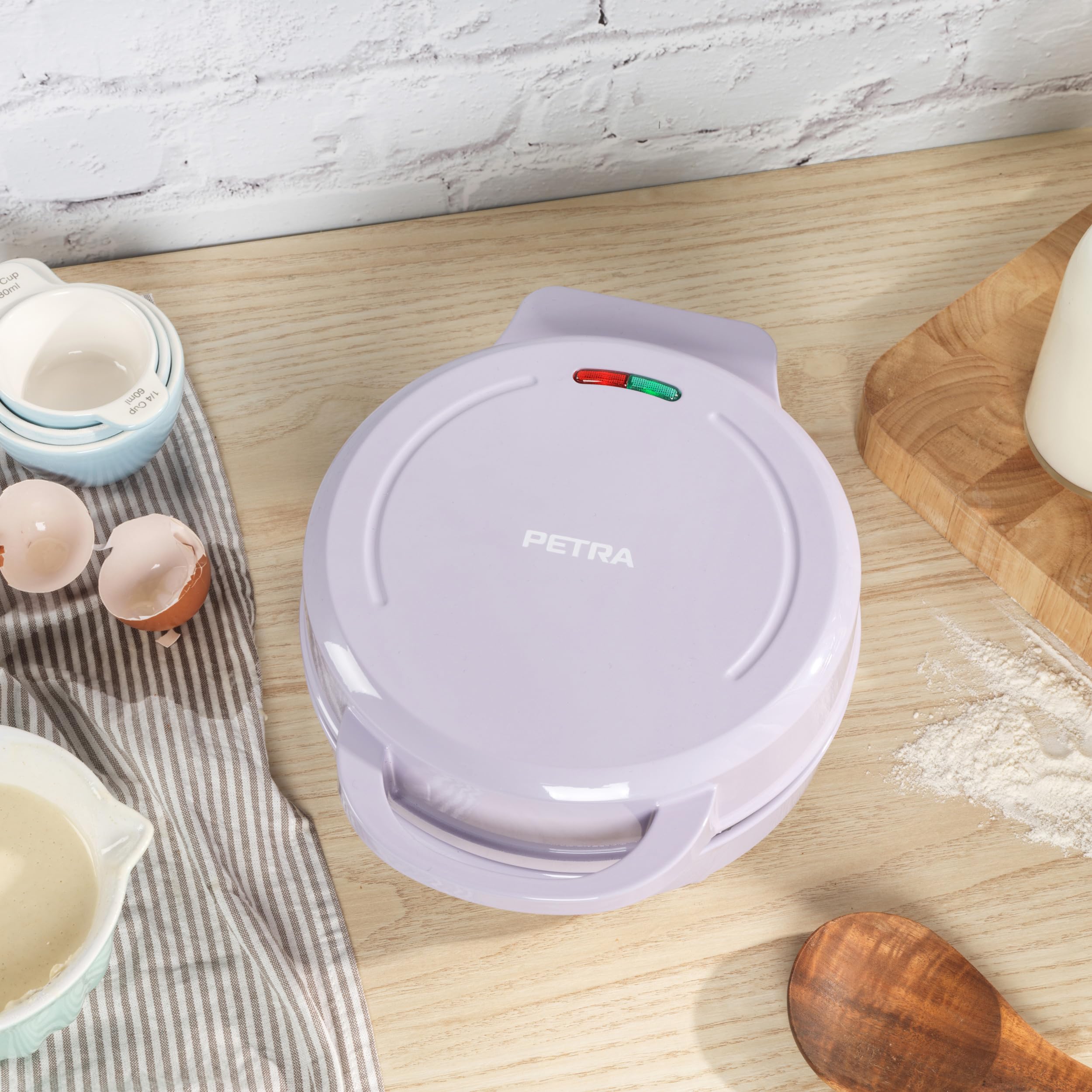 Petra Machine à Beignets 1000W, Appareil pour 7 Mini Donuts avec Plaque Antiadhésive, Machine à Pâtisserie avec Contrôle de Température, Voyants Lumineux, Facile à nettoyer, Violet Pastel