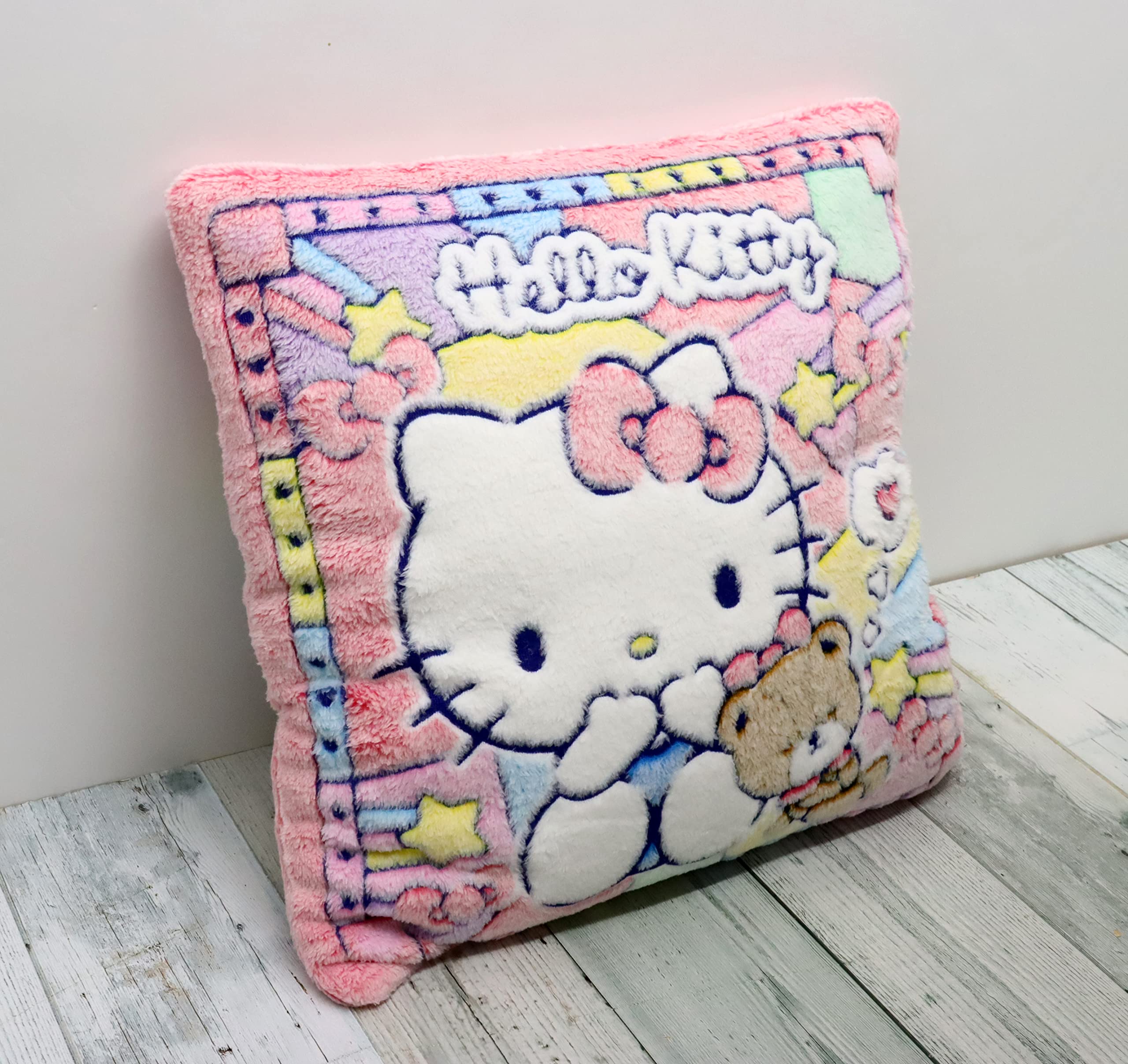 Amazon.co.jp: 畑山商事 立体 スクエア クッション ハローキティ