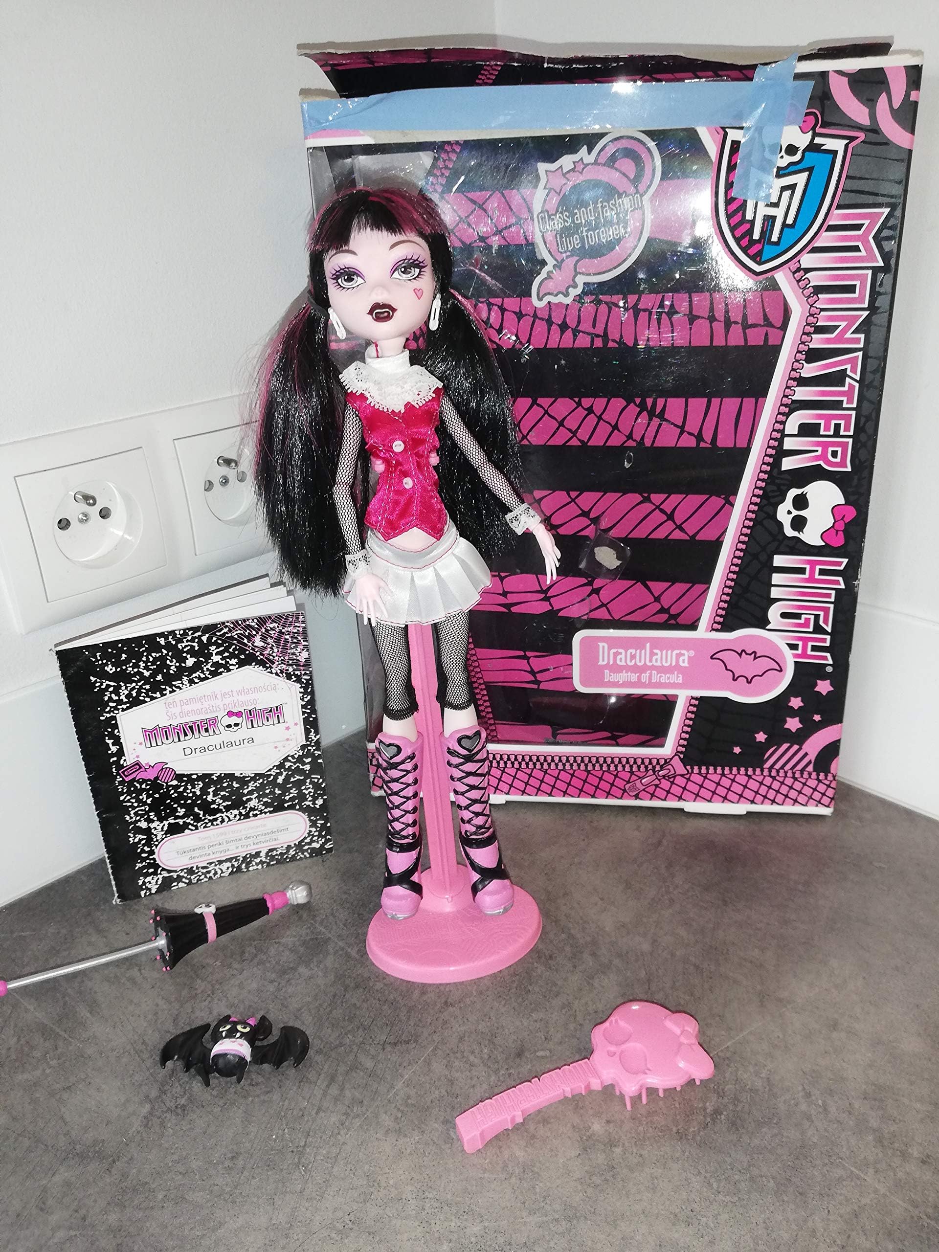 Monster High Draculaura Doll