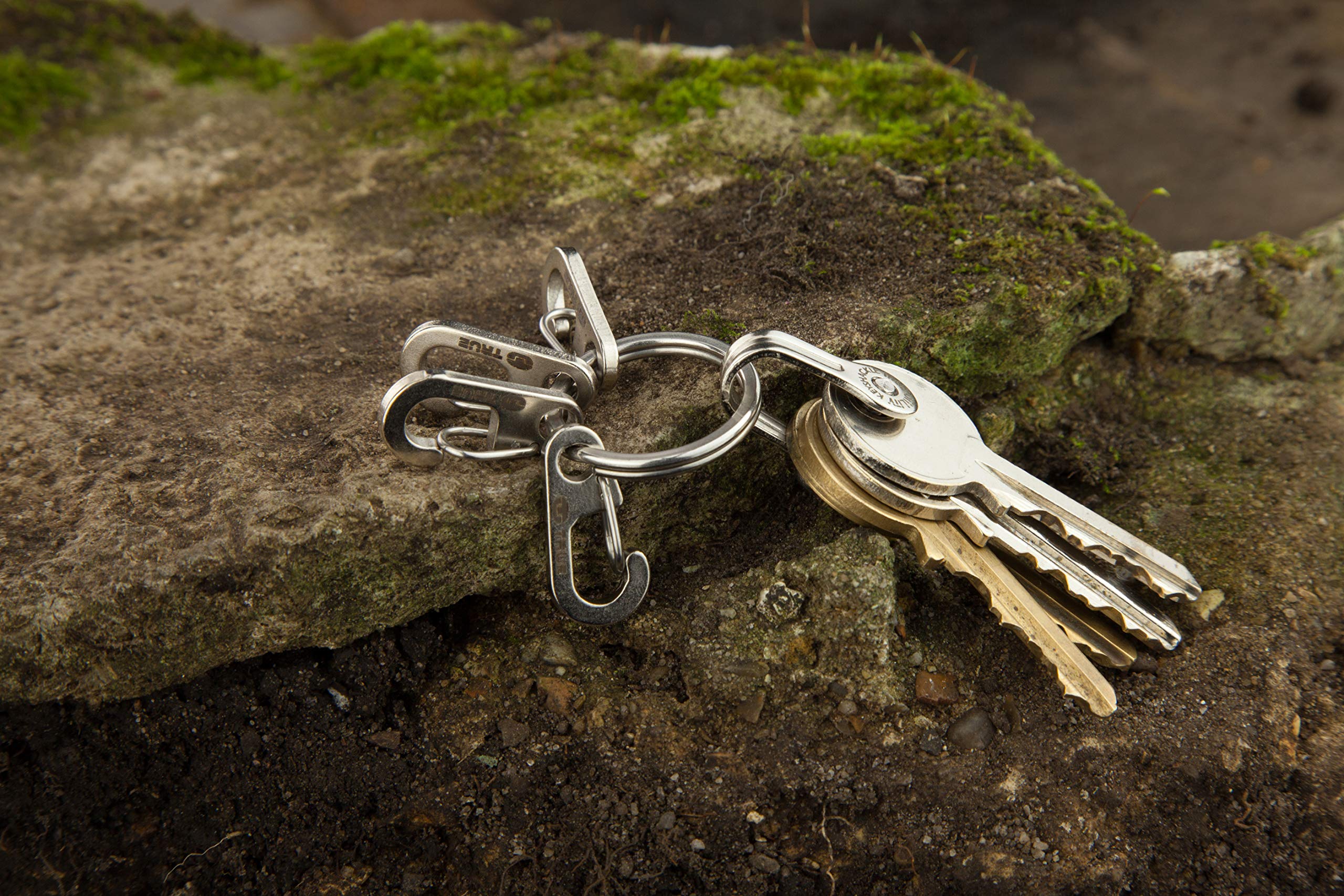 True Utility Key Ring System with 5 Key Shackle Buy Online in UAE at