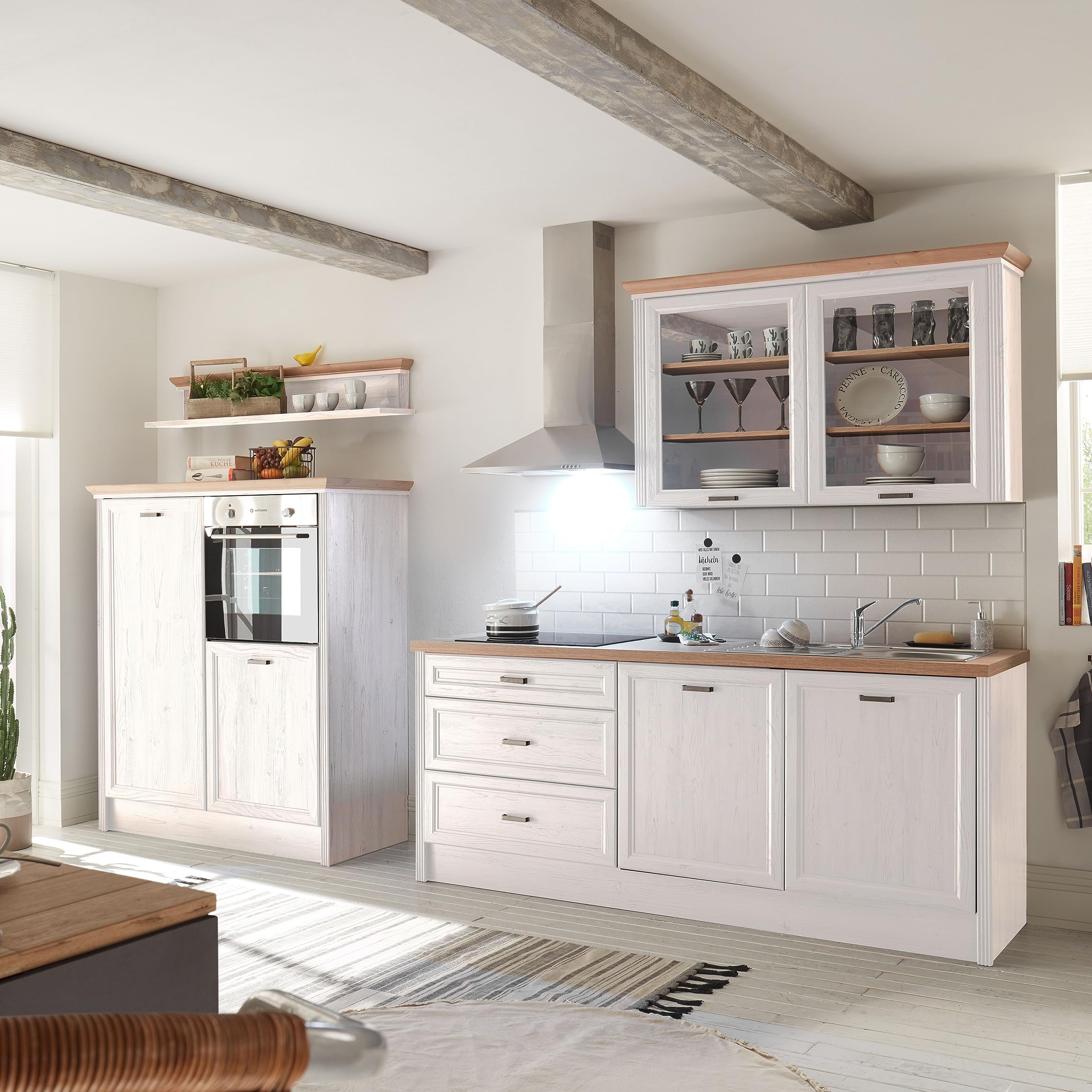 JASMIN Moderne Küchenzeile ohne Elektrogeräte in Pinie hell, Artisan Eiche Optik - Geräumige Einbauküche im Landhausstil - 344 x 228 x 60 cm (B/H/T) | 344 x 228 x 60 cm (B/H/T), Küche ohne Elektrogeräte, modern, Landhausstil, geräumig mit viel Stauraum