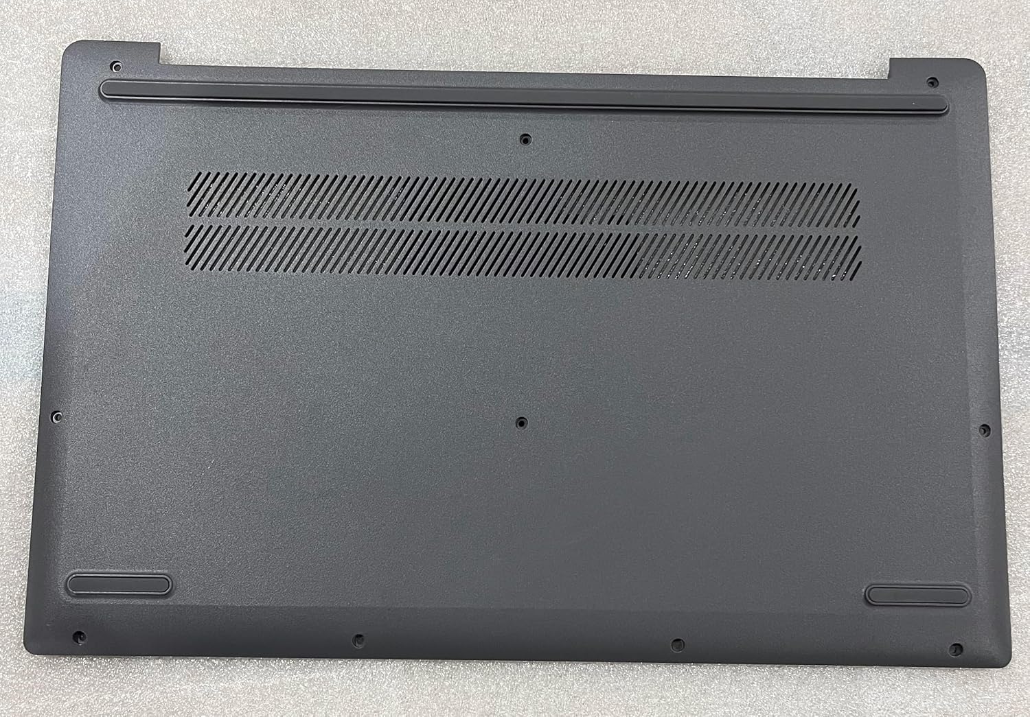 5CB1N95257 New Bottom D Cover Lower Case Grey for IdeaPad Slim 3 15IRU9 83E6 Slim 3 15ITN9 83L7 Laptop