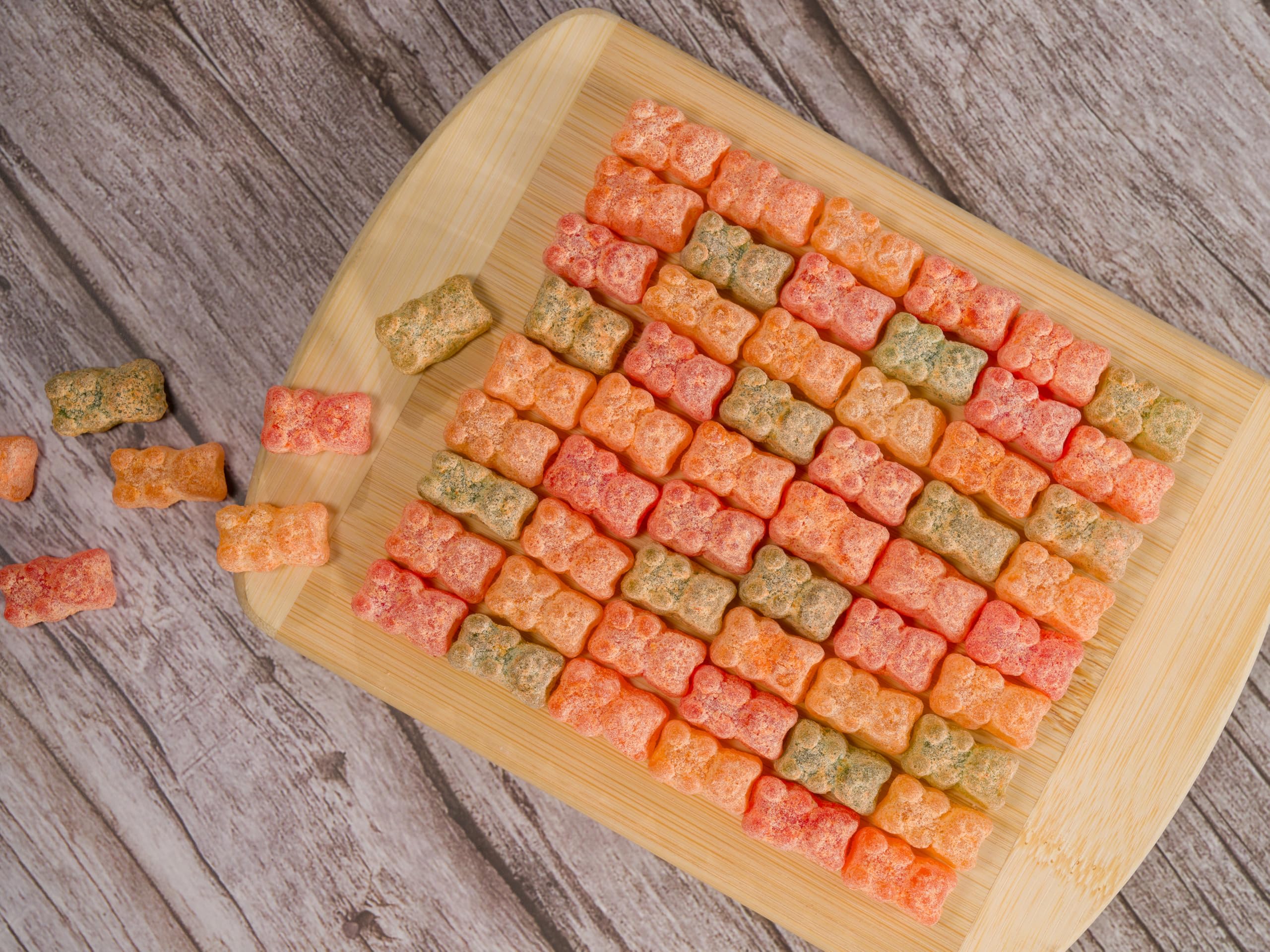 その他 chami Amazon.com : Chamoy Covered Sour Gummy Candy 2 Lb ~ Smarty Stop