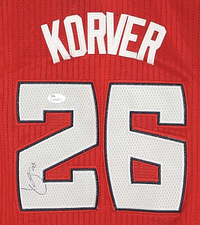 Kyle korver signed jersey Clearance