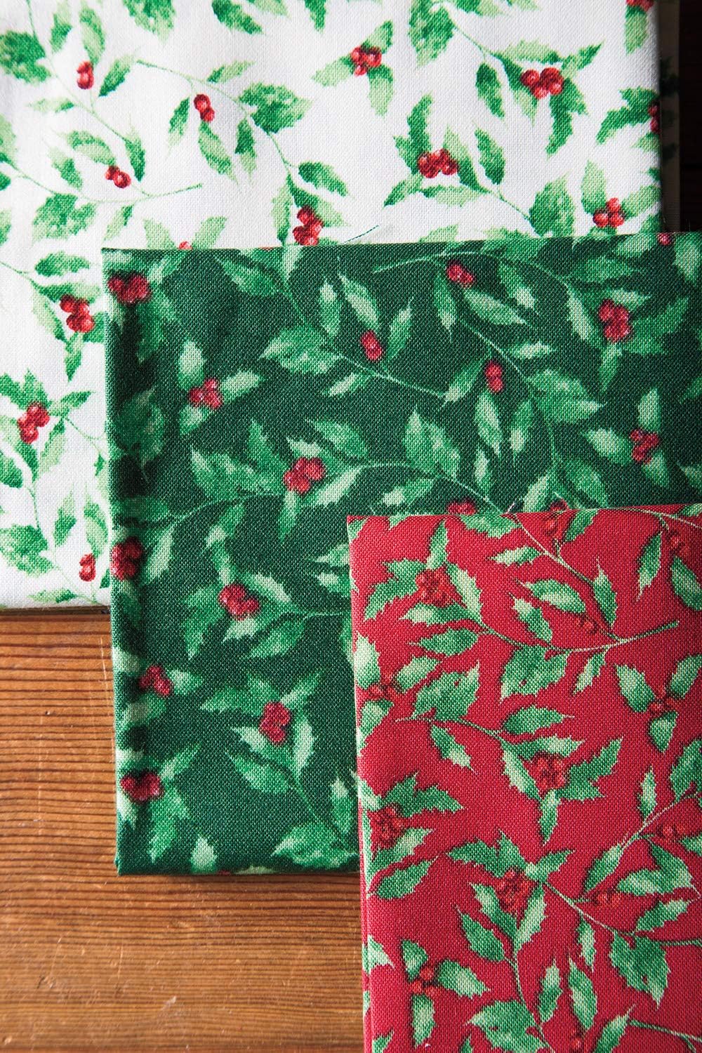 Connecting Threads Print Collection Precut Quilting Fabric Bundle (Yuletide Charm - 5" Charm Squares)