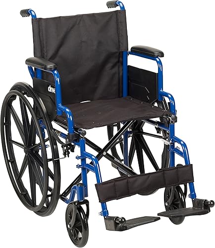 Silla de ruedas azul con brazos desmontables de escritorio y apoyos para descansar la pierna elevados, de Drive Medical , BLS16FBD-SF, Apoya pies