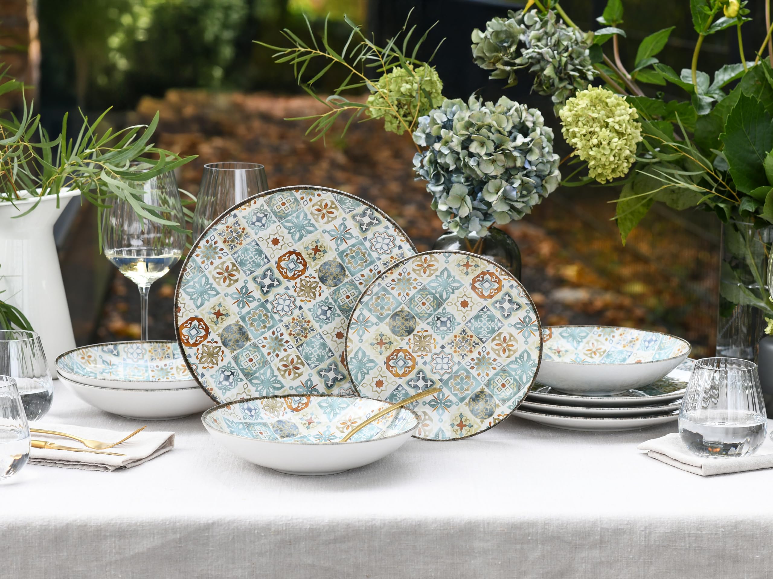 CreaTable, 24157, Serie Mosaik, 12-teiliges Geschirrset für 4 Personen, Teller Set aus Steinzeug, spülmaschinen- und mikrowellengeeignet, Made in Europe