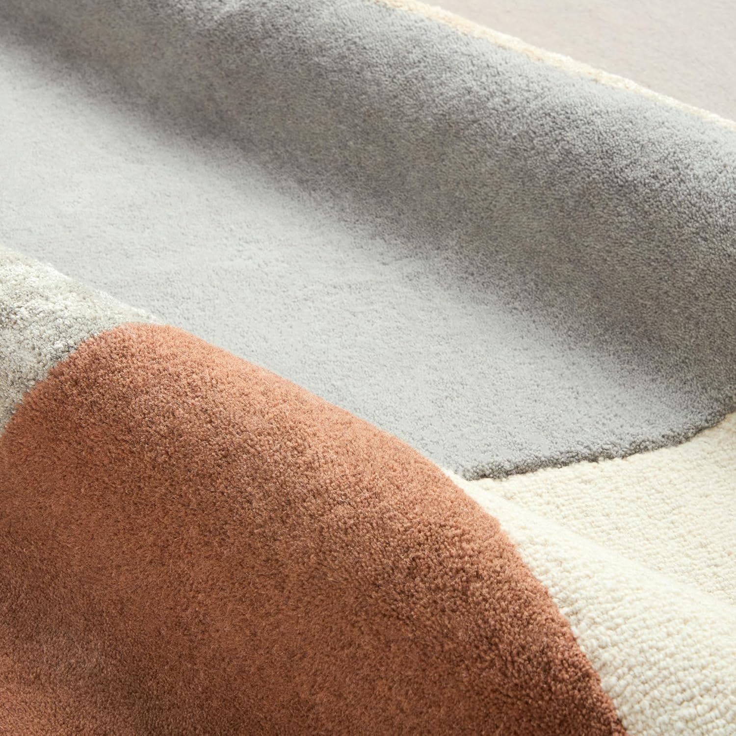 Beige and Rust Abstract Wool and Viscose 5' x 7' Area Rug