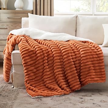 Bedsure Soft Sherpa Blanket Fluffy Throw Gift Orange 50x60