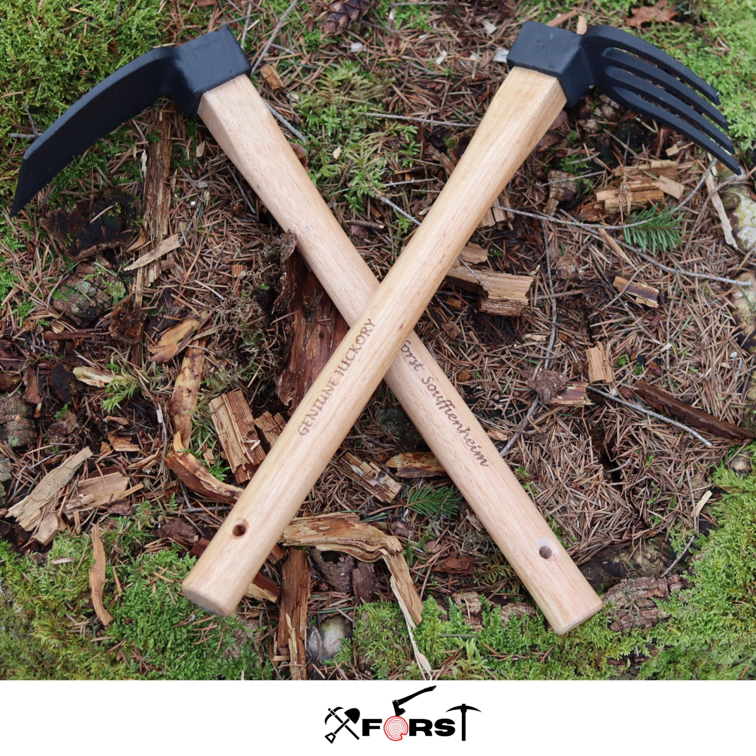 Xforst Ensemble d'outils de jardin à deux houes de jardin avec houe droite + houe à 4 dents avec manche en bois d'hickory et tête en acier forgé.