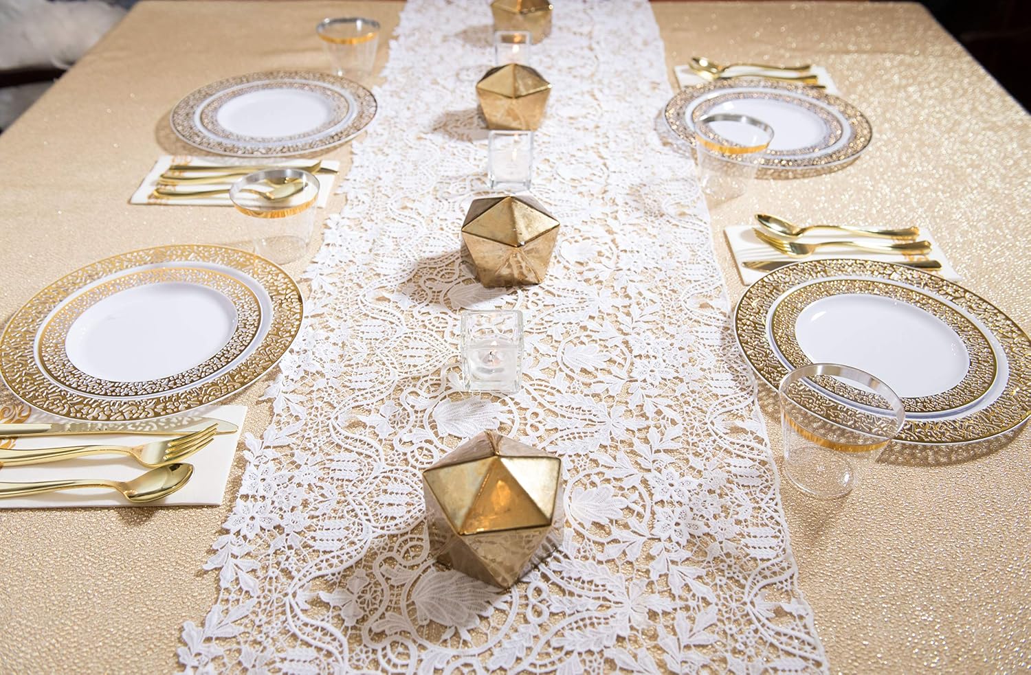 Bіg Sаlе Gold Disposable Dinnerware Set Gold Rim, 175 Pack Of Heavy-Duty Plastic Party plates, 25 Guest, 25 Dinner Plates 10.25, 25 Dessert Plates 7.5, 25 Cups, 25 Napkins, 25 Forks, 25 Spoons, 25 Knives,