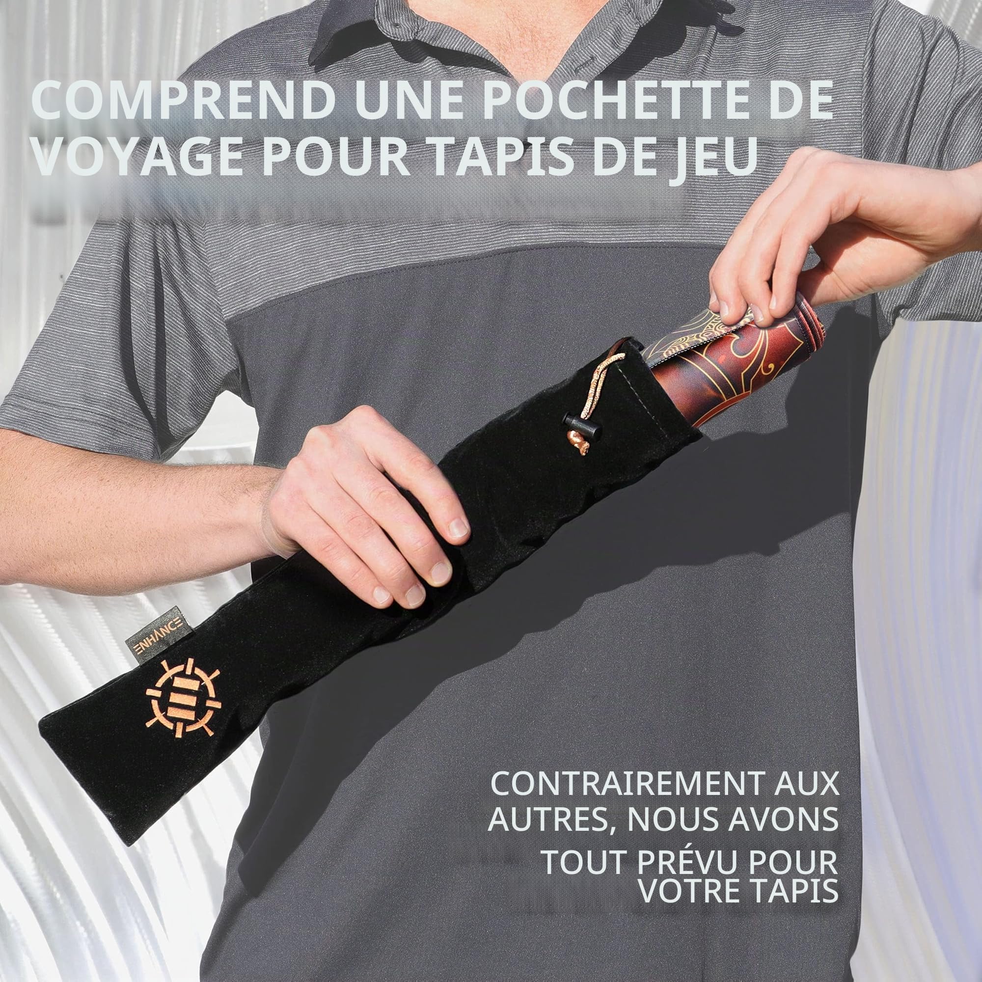 ENHANCE TCG Playmat - Tapis De Jeu De Table avec Bords Cousus, Surface Lisse Et Pochette De Voyage À Cordon - Compatible avec MTG, Yugioh, Pokemon, Lord of The Rings Et Autres TCG Et LCG - Flammes
