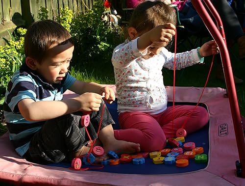Miniatura 3 de TOWO Bloques de números del alfabeto de madera – Letras ABC Roscando cuentas juguete clasificador 46 piezas – Rompecabezas de cordones – Juguetes