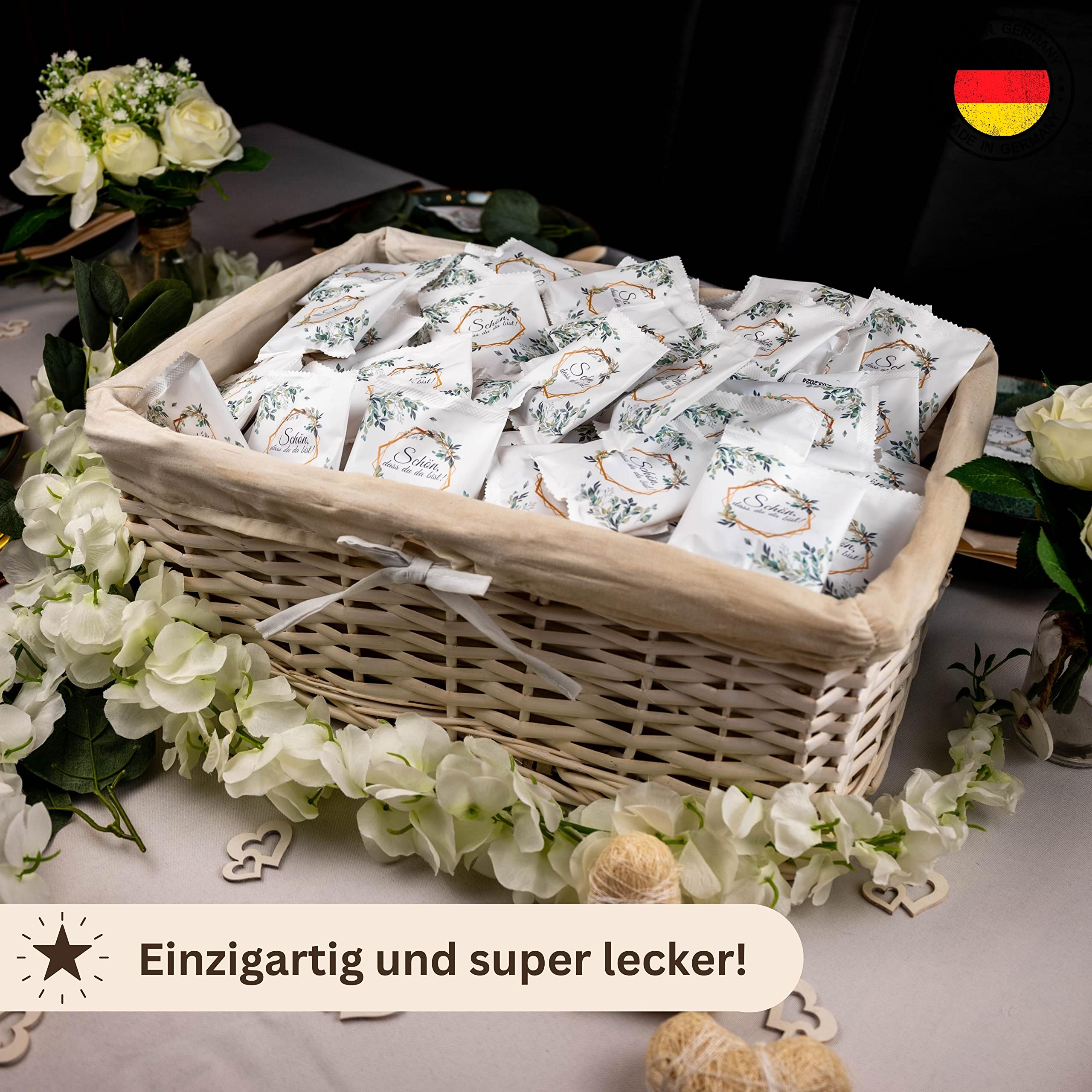 Lucky Treats - Schön dass du da bist Fruchtgummi Päckchen - 25 Stück - Weiß Matt - Eukalyptus Deko - Gummibärchen Gastgeschenke Hochzeit Taufe Geburtstag - Made in Germany