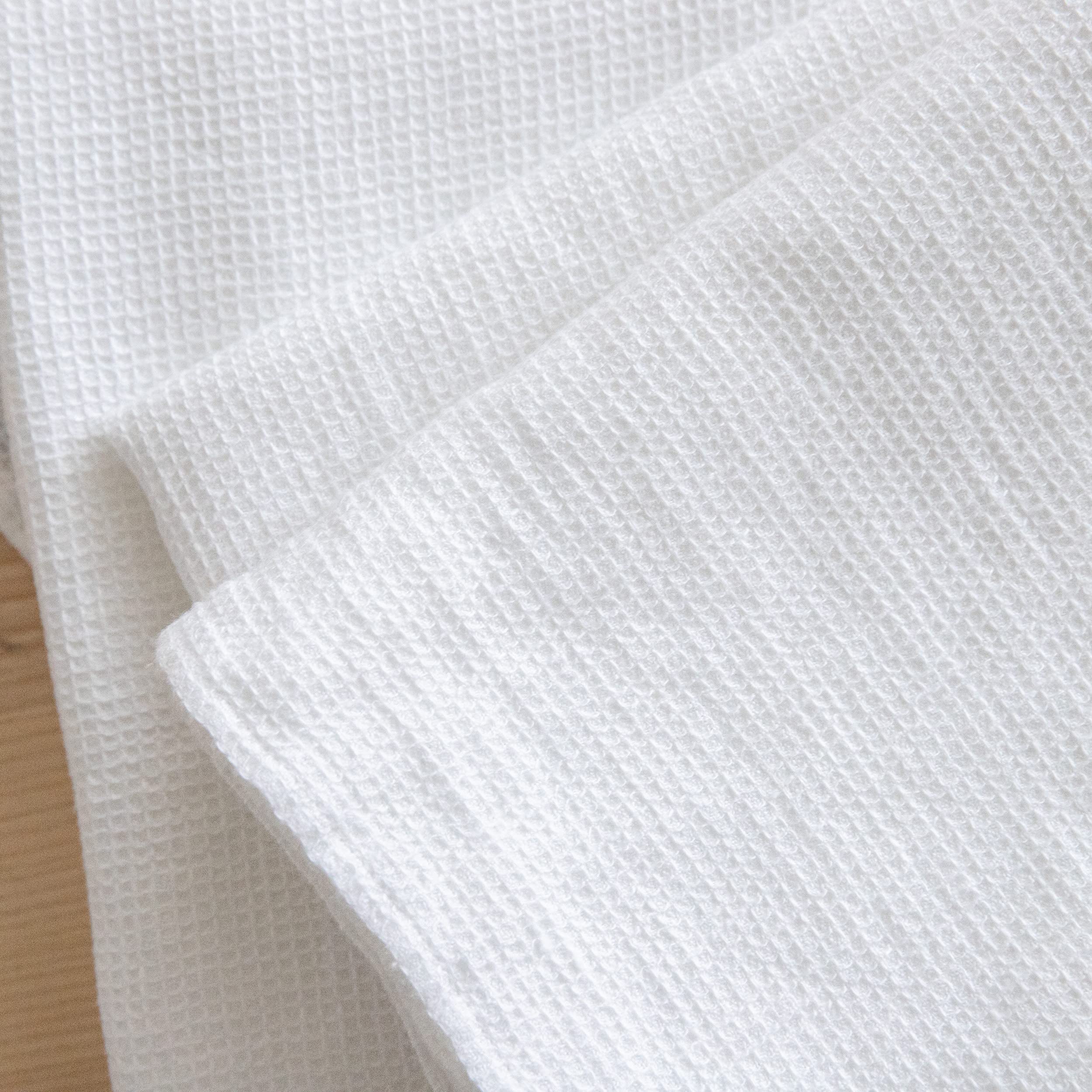LinenMe Washed Waffle Conjunto DE Toallas Blanco Optico, Toallas Grandes x2 y Toallas de Mano x2, Hecho en Europa, Toalla de baño, Ropa de Cama Europea, Lavable a máquina, súper Absorbente
