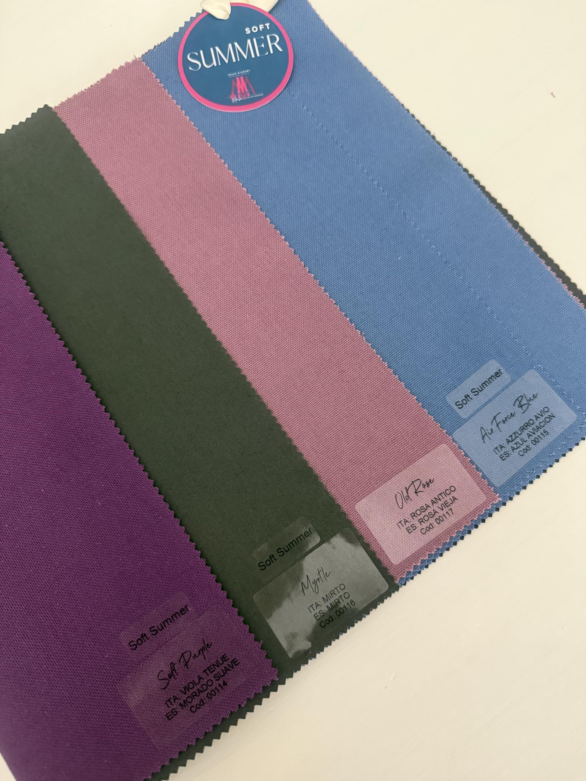 Mini Kit Integrazione Colori Armocromia– 4 Drappi Premium per integrare il tuo Kit Base | Compatibili con Maison Image Academy e Altri Brand (ICONIC - SOFT SUMMER 2)