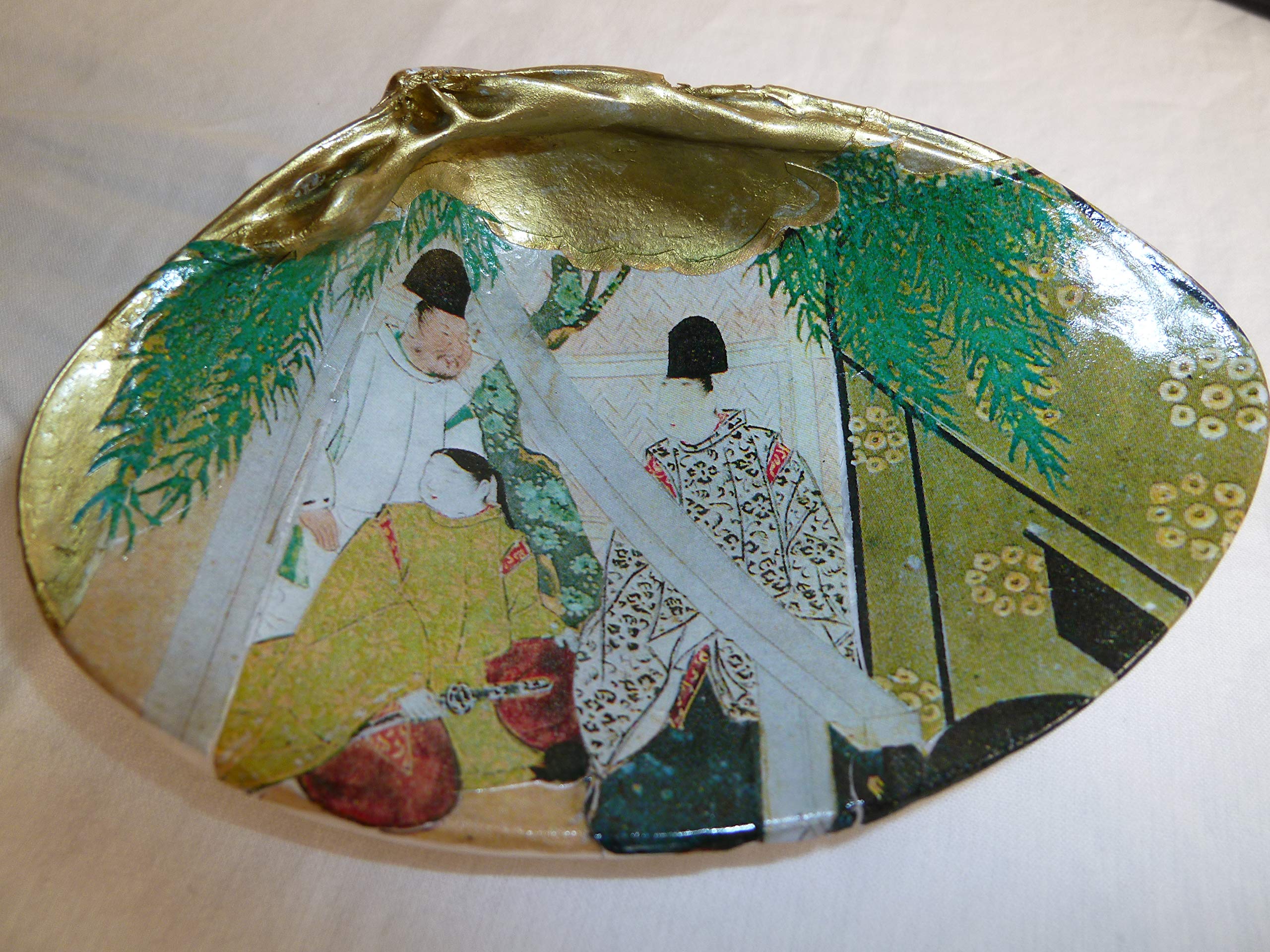 Amazon | 源氏物語 貝合せ 特撰 「夕顔」Handcrafted Clam ShellArt