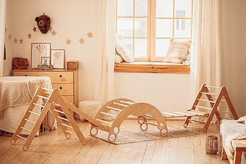 WOOD&ROOM Juego de interior para niños, gimnasio, arco Montessori con escalera triangular, rampa de escalada de arco, balancín y parque de juegos