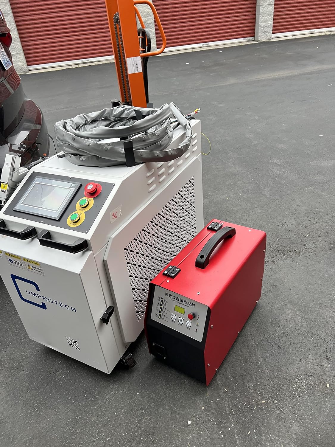 2000W Max Laser welding machine Handheld laser welder machine Fiber