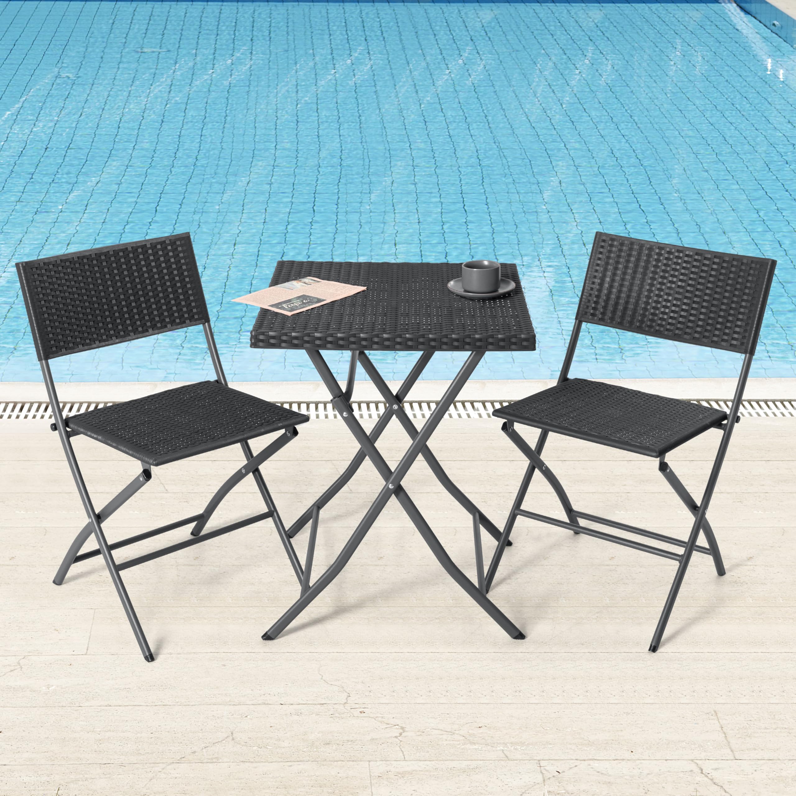 Avestar Ensemble de Bistrot Pliable 3 Pièces Table & 2 Chaises en Rotin PP, Résistant aux Intempéries, Noir