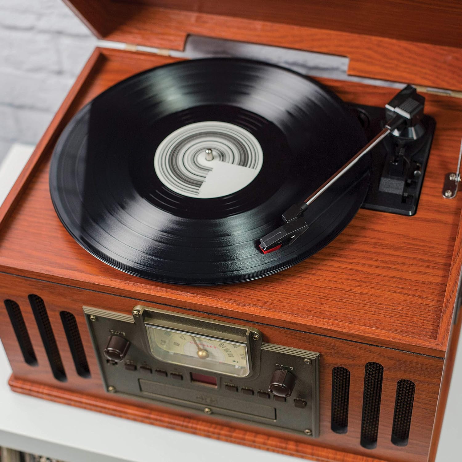 Bеѕt Cуbеr Dеаlѕ 🔥 Crosley CR704B-PA Musician 3-Speed Turntable with Radio, CD/Cassette Player, Aux-in and Bluetooth, Paprika