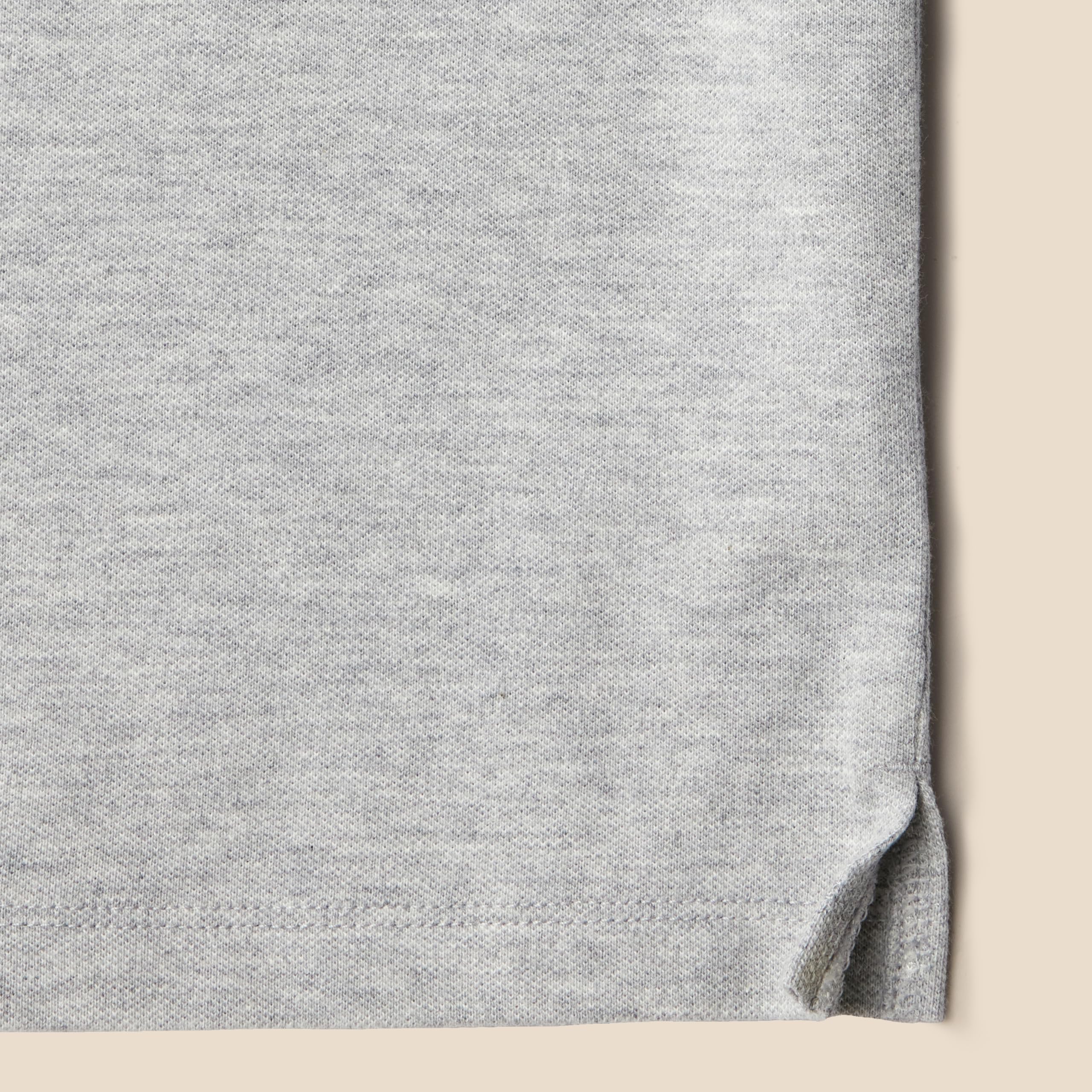 Amazon Essentials Bambini e Ragazzi Polo in piqué di Cotone e Spandex