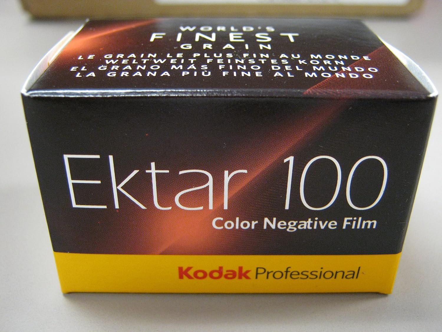 20 Rolls Kodak Professional Ektar 100 135-36 Color Negative 35mm Film