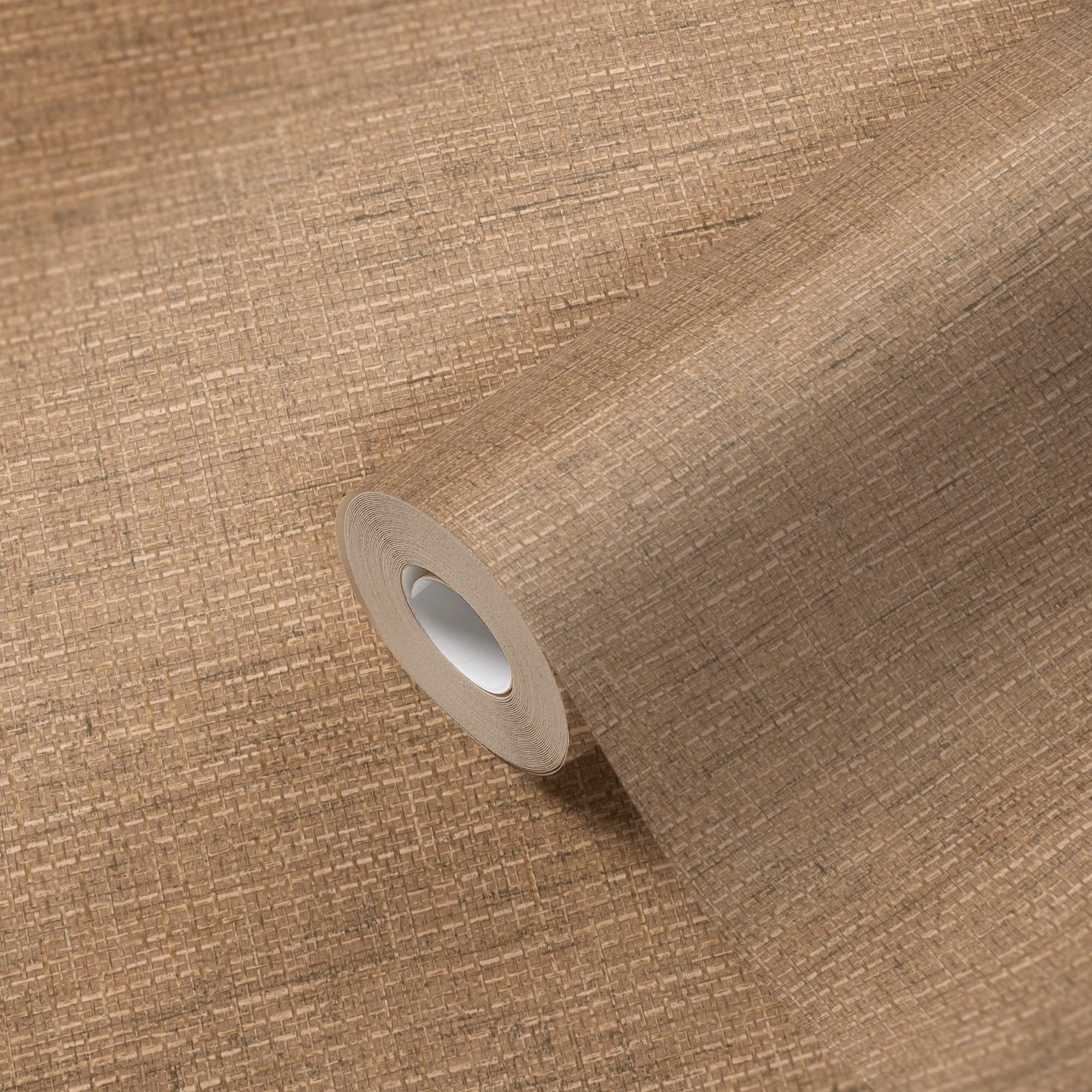 Papier peint intissé Livingwalls résout vos murs ternes avec son motif raphia