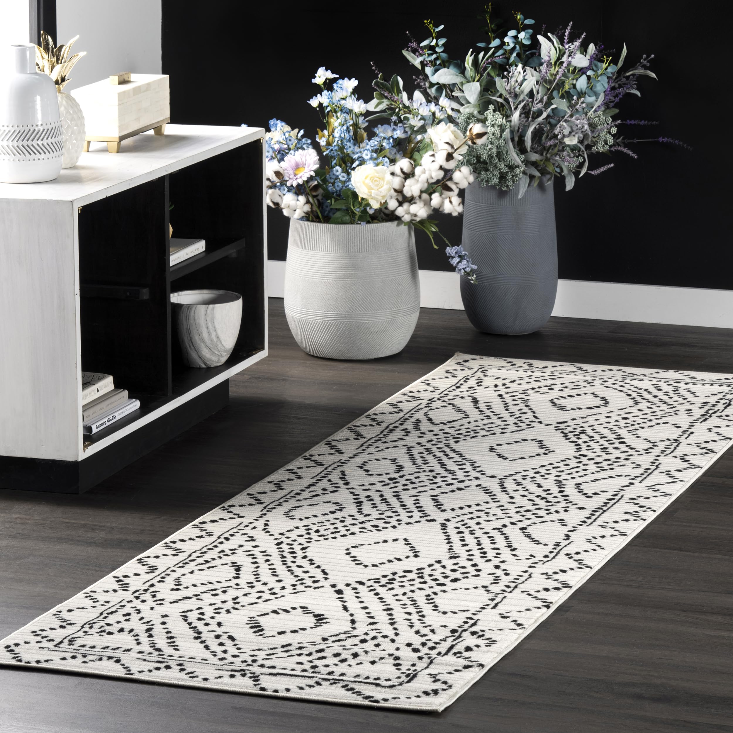 Tapis de couloir noir nuLOOM Mila 60x360 cm, grand tapis de passage moderne à motif treillis géométrique