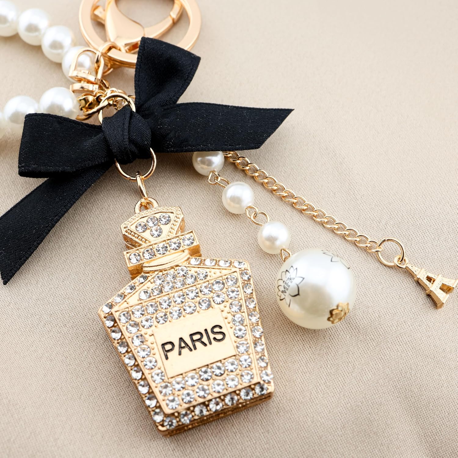 Pearl Perfume Purse Charm Keychain – Elegant Chic Handbag & Key Ring Accessory