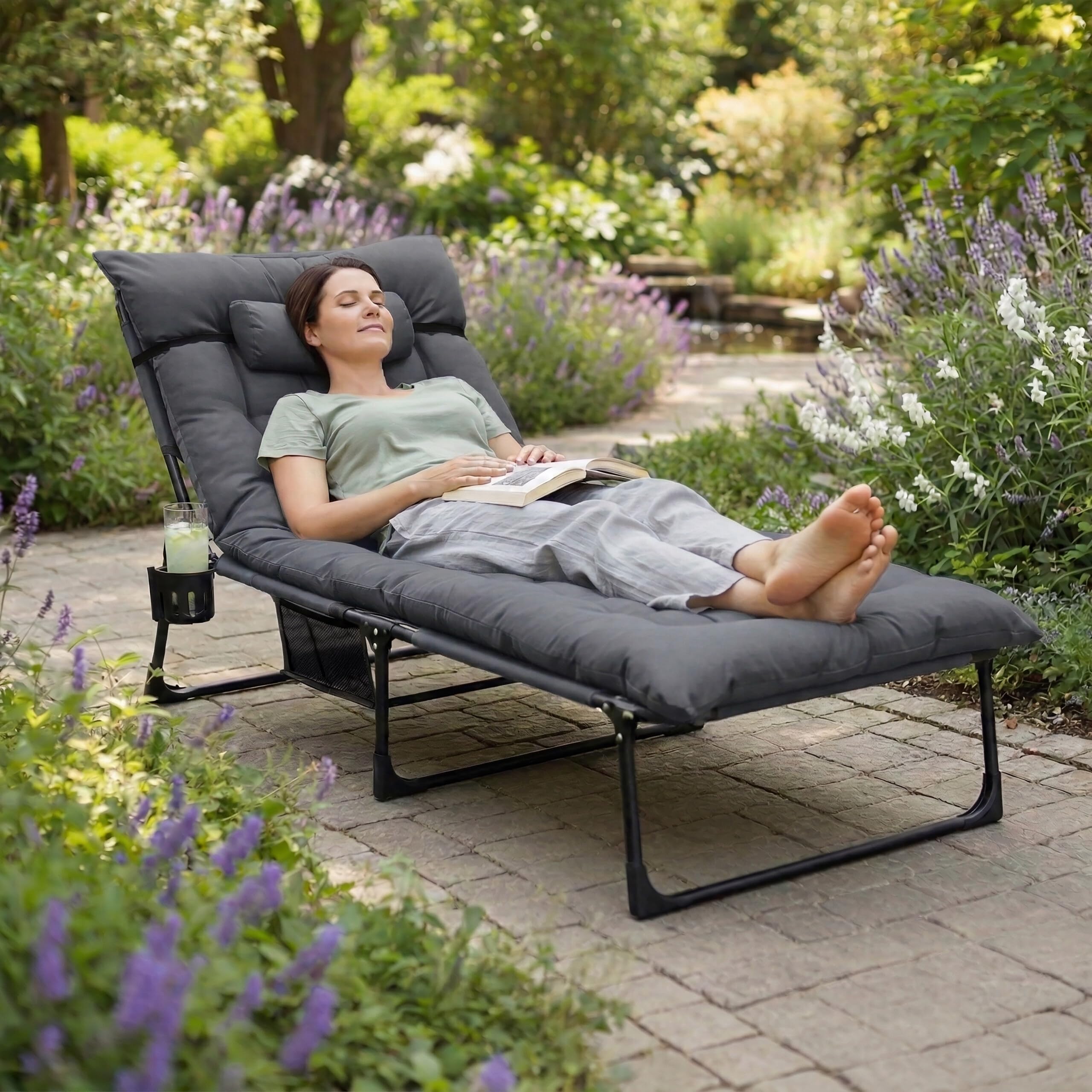Relaxdays Letto Campeggio Pieghevole con Materasso, Cuscino nuca e Porta Smartphone, Max 250 kg, 26x190x72 cm, Grigio
