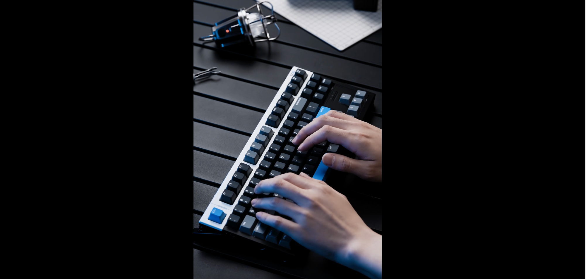 アート・デザイン・音楽 Base: Works from 01.97 to 05.00 Iqunix EZ80 Dark Side review (SNK X Magnetic) : r