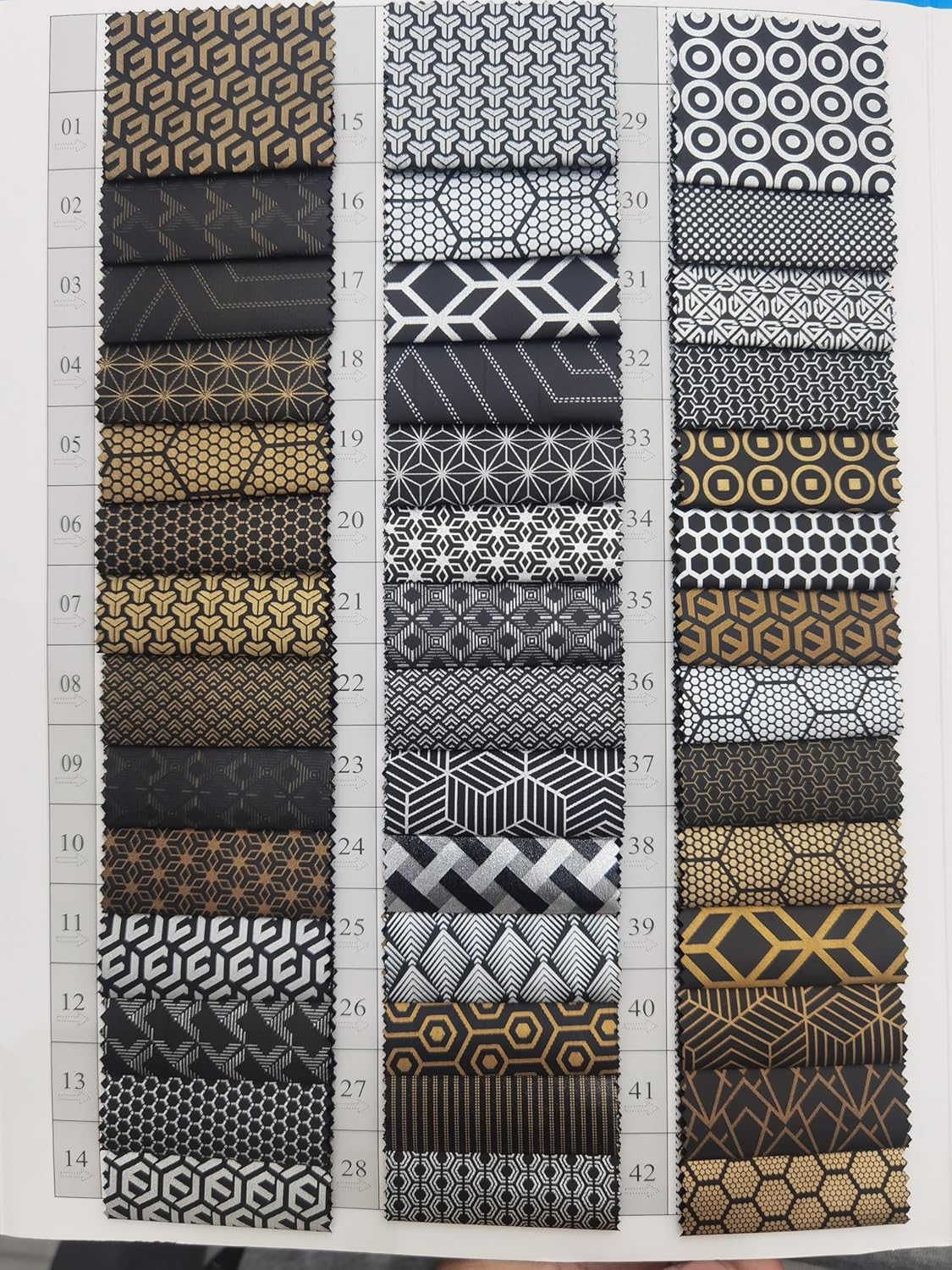 Graphene Thermal Lining Fabric Bulk Roll 59''Wide Industrial Grade Durable Material for Clothing Manufacturers Winter Coat Production