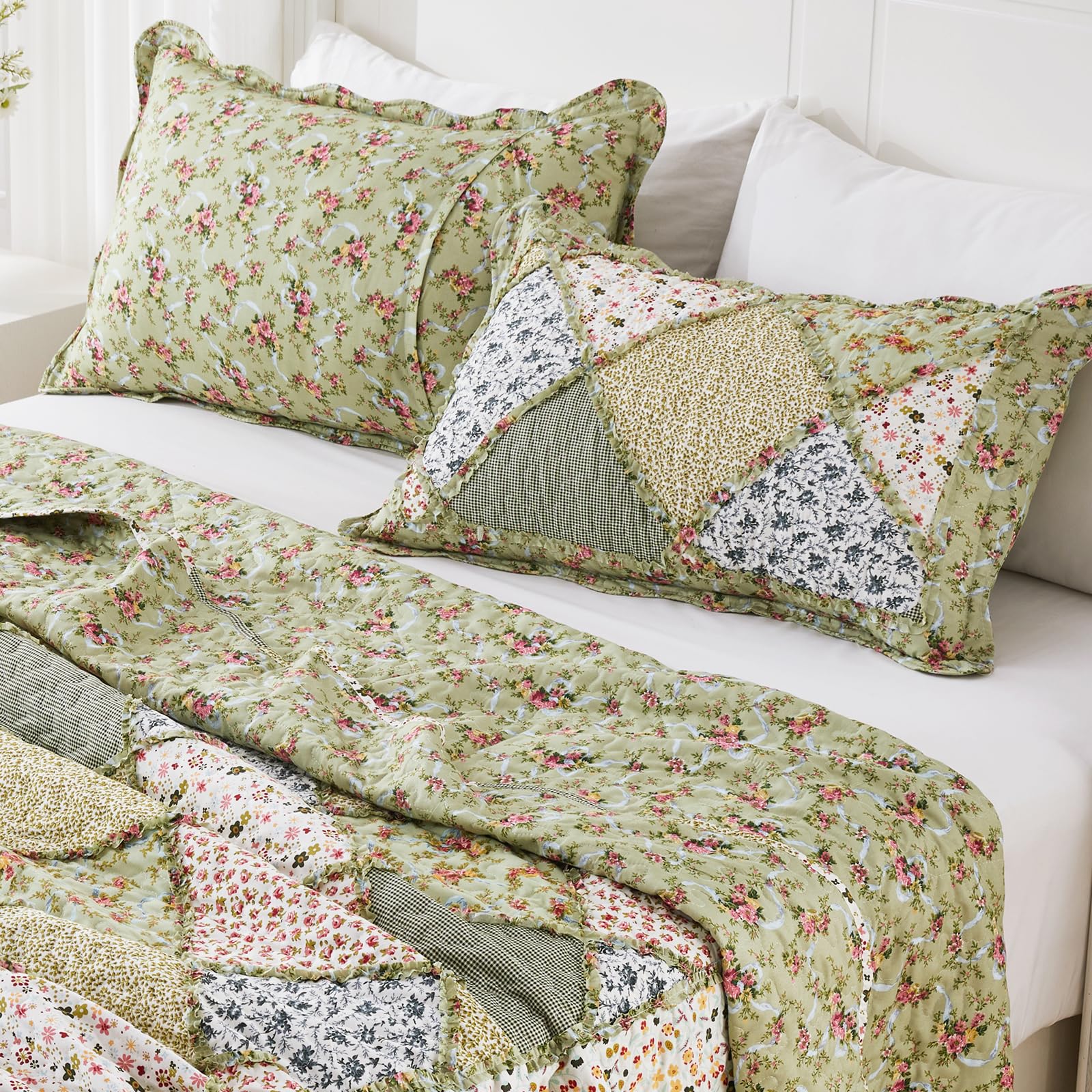 DECMAY Copriletto Matrimoniale 220x240 cm Verde Patchwork, Copriletto Trapuntato in Microfibra con Motivo a Fiori, Coperta Divano, 3 Pezzi con 2 Federe 50x75 cm