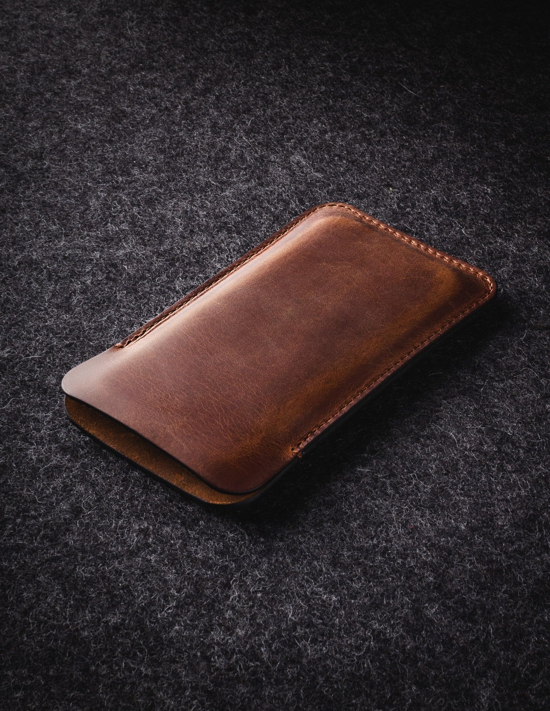 Crazy Horse Craft, Handyhülle für iPhone 17 Pro Max, Carbon Black, Handytasche, Leder Hülle, Handy Tasche Handysocken Etui Telefon Phone Case Leather Sleeve Cover, Enlarged