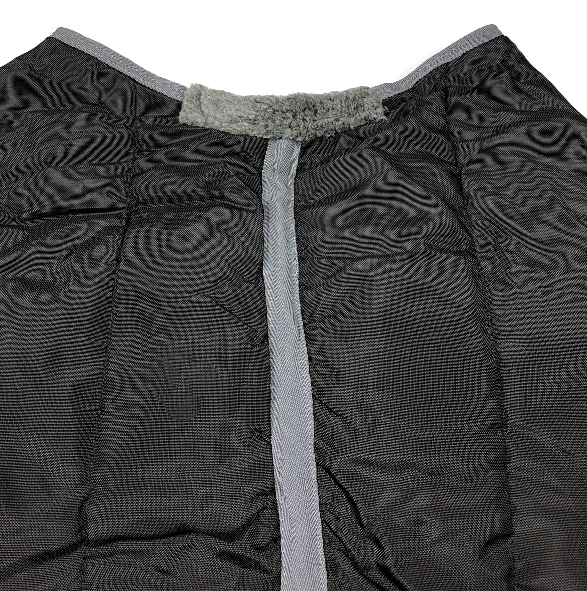 Horses, Manta de Invierno Heavy para Caballo, Acolchada, Suave y Cómoda, Ideal para la Cuadra, Bordes de Nylon Reforzado, Negro, 128 cm