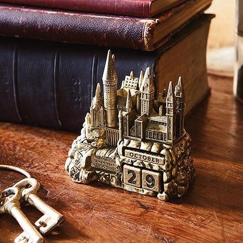 Miniatura 2 de Hallmark Calendario perpetuo de Harry Potter (Hogwarts), suministros de oficina, regalo para profesores, niños, jefe, asistente administrativo
