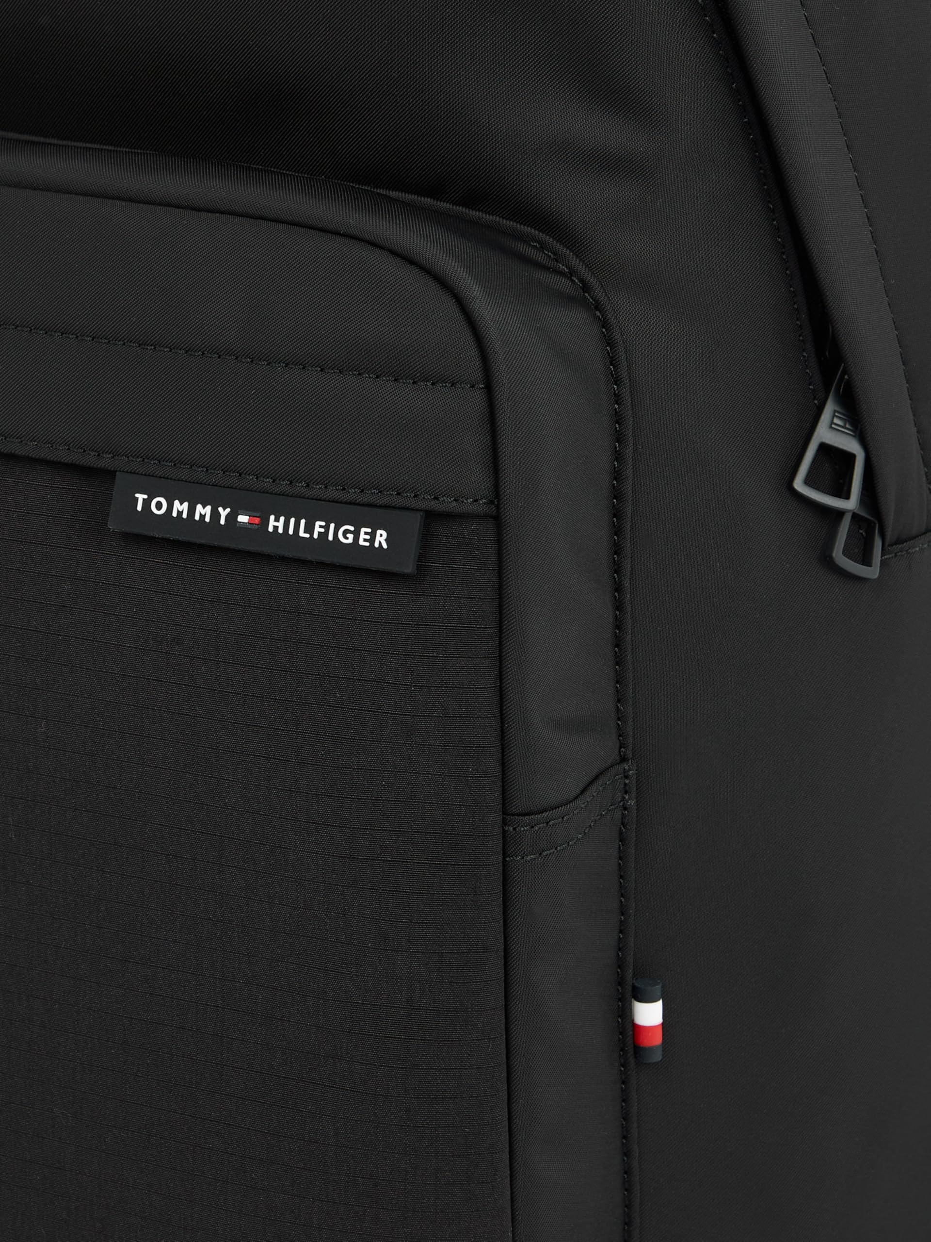 Tommy Hilfiger Mochila Hombre Element Repreve Dome con correas ajustables, Negro (Black), Talla Única
