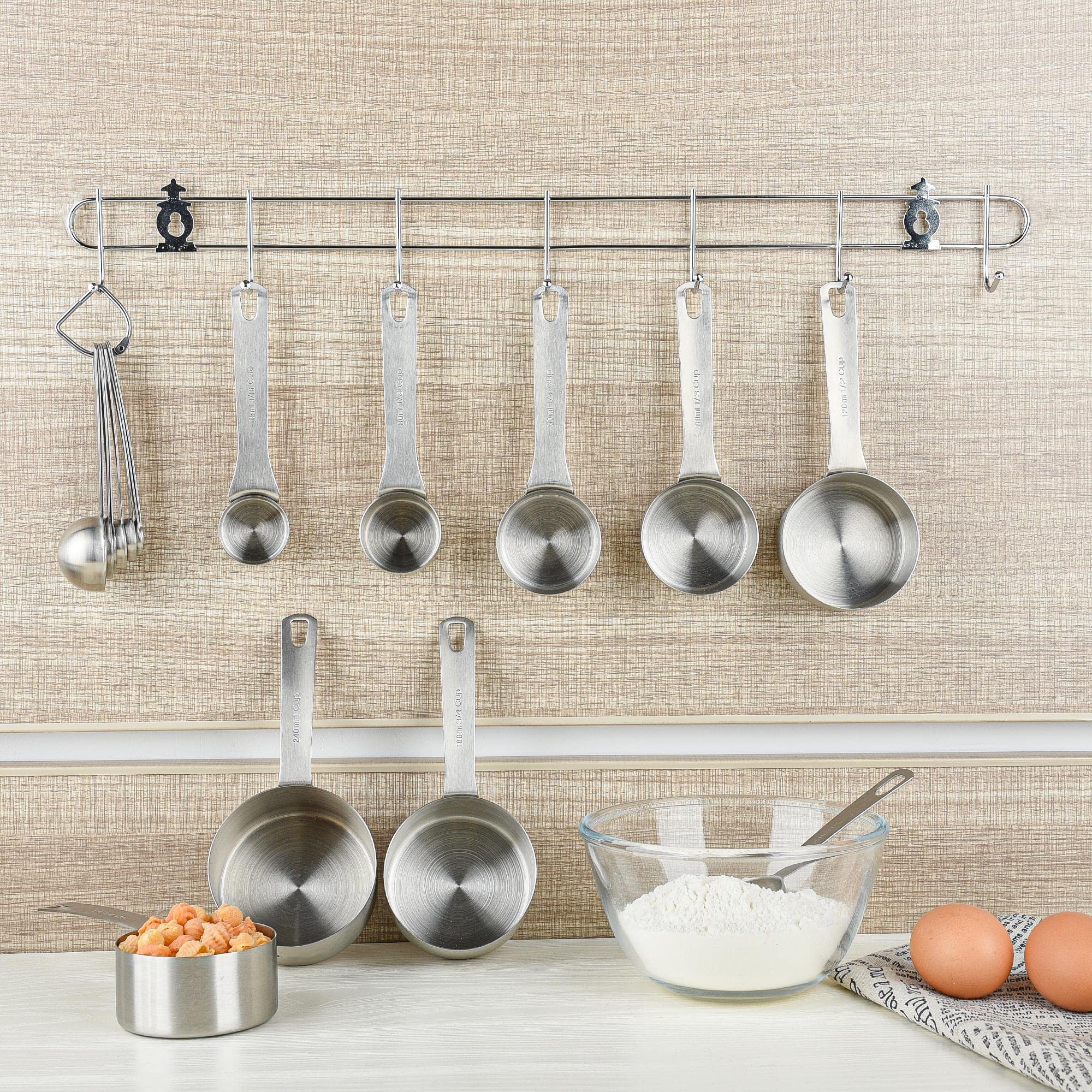 Lot de 18 tasses et cuillères à mesurer en acier inoxydable 18/8 avec niveleur, tasses et cuillères à mesurer métriques pour la cuisson
