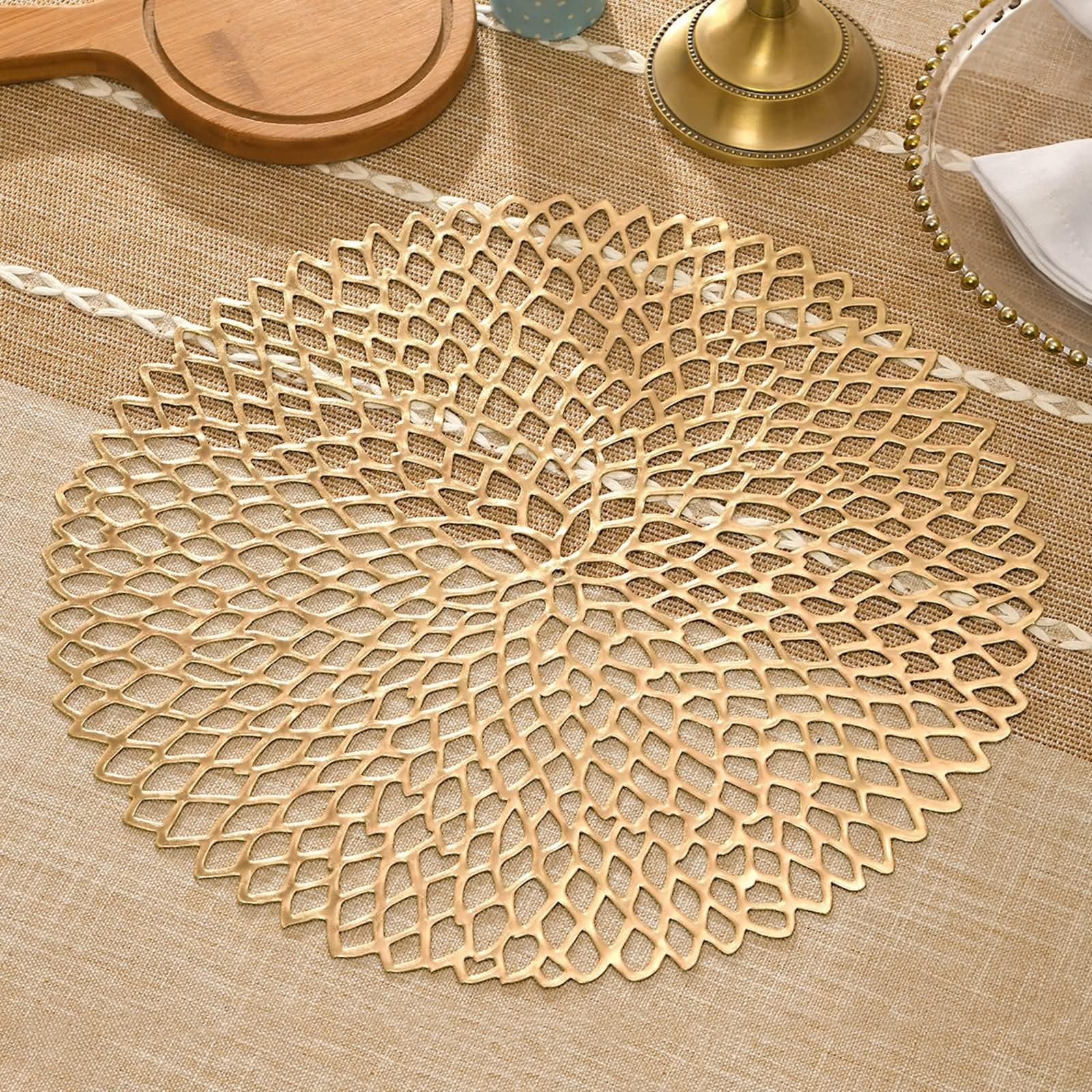 Set de table hiver rond à motif floral PVC pour illuminer vos repas de famille