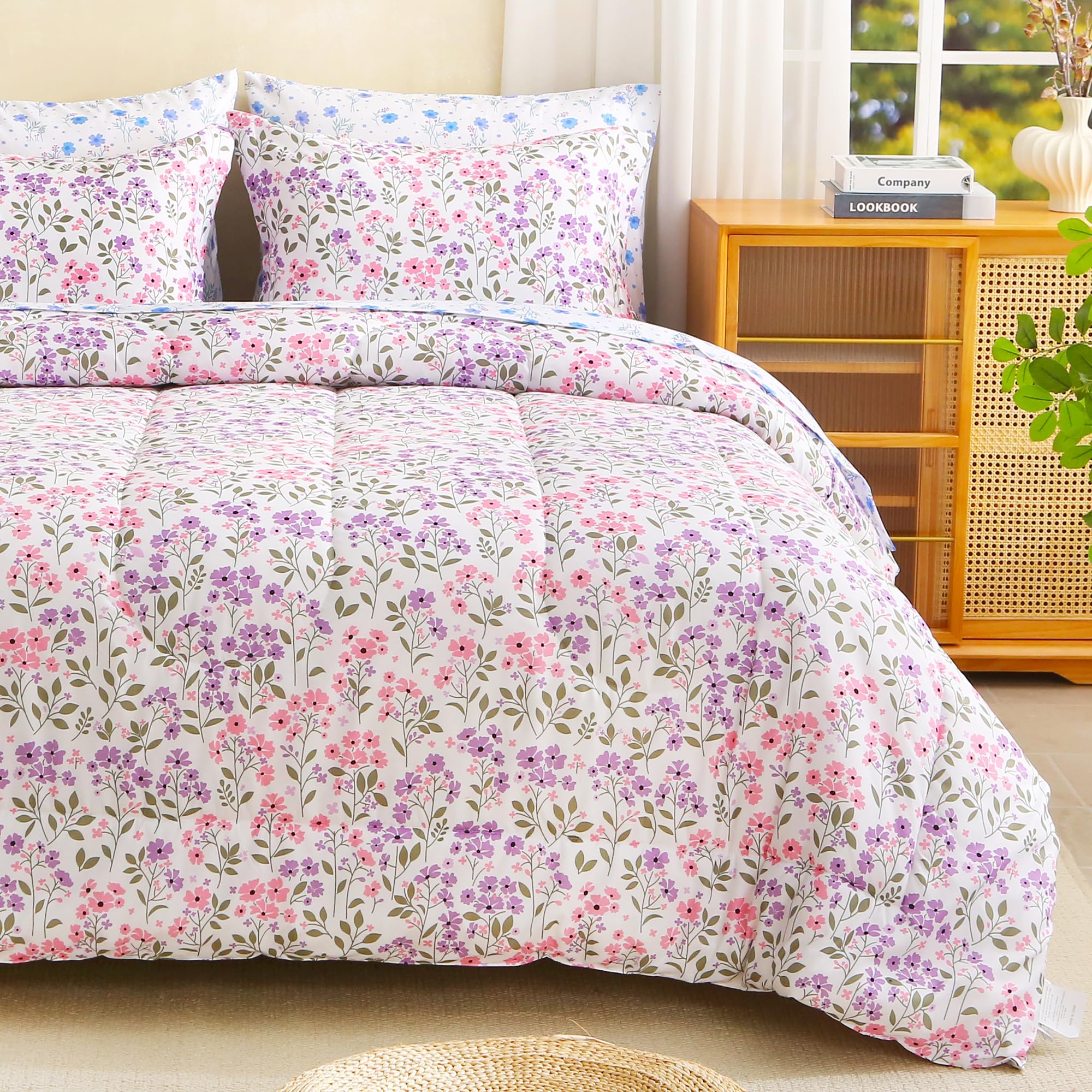 lasoftan Floral Queen Comforter Set with Sheets
