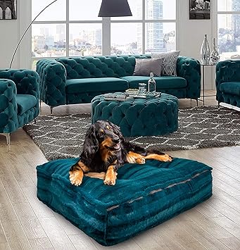 Bessie and Barnie Wonderland Luxury Extra Plush Faux Fur Rectangle Pet/Dog Bed (Multiple Sizes)