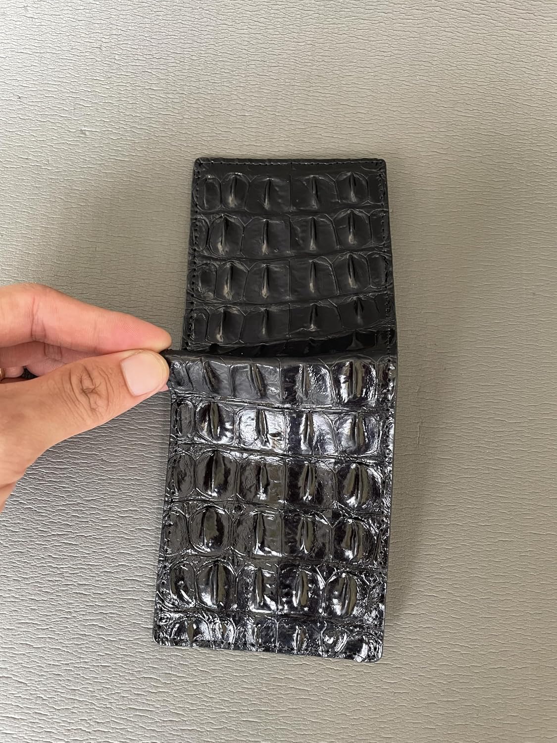 black Genuine Crocodile hornback Leather Wallet for Men, real handmade alligator Skin Bifold Wallet - Image 3
