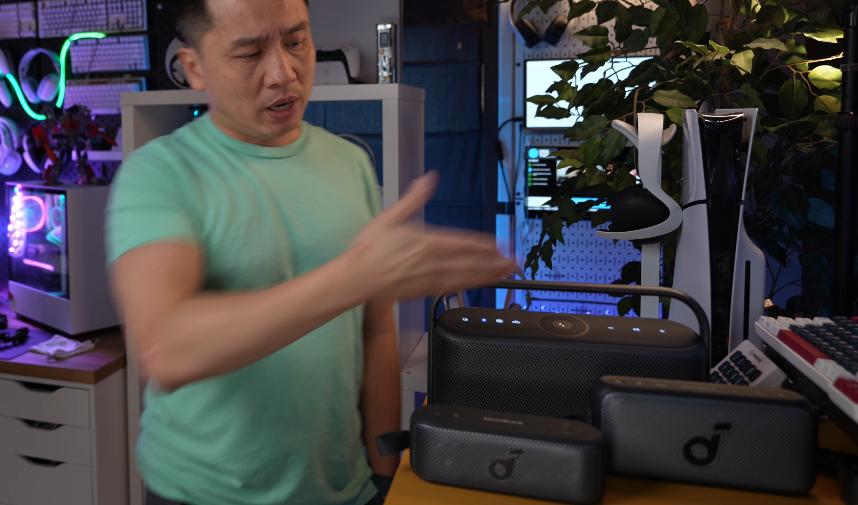 Watch COMPARING Soundcore Motion 100, 300 & X600 Bluetooth Speaker