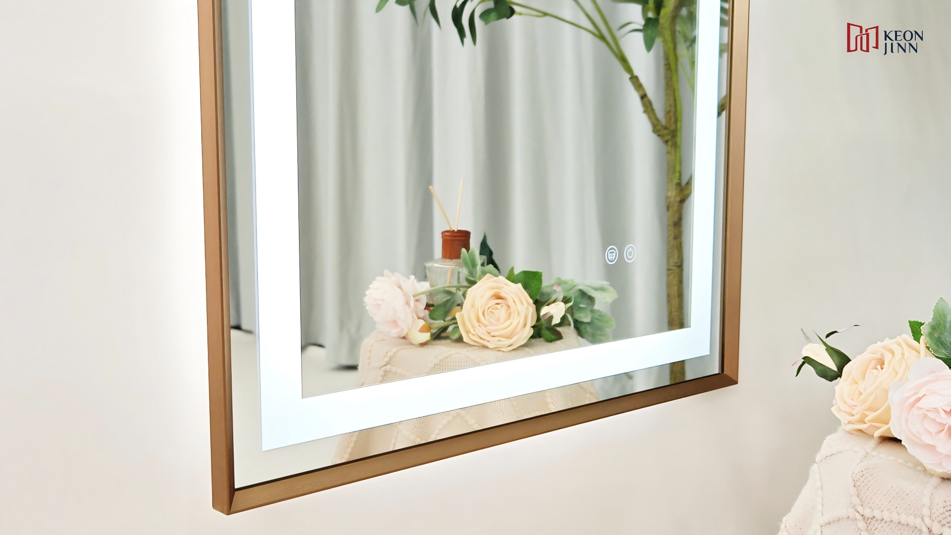 Amazon.com: Keonjinn 22 x 30 in Gold LED Mirror with