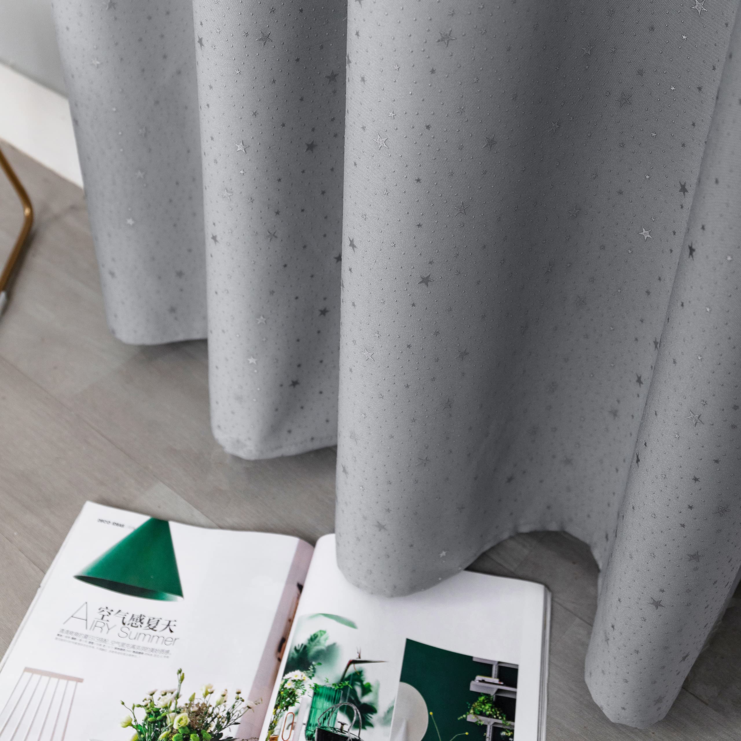 GIRASOLE HOME® Coppia Tende Oscuranti Morbide Fantasia Stelle Argentate