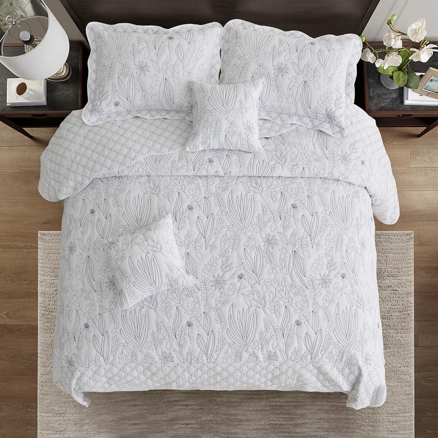 CHIXIN Botanical Oversized Bedspread King Size - Leaves Pattern Stitching Quilt Set - Elegant & Fresh Style Bedding Coverlets, Reversible, Lightweight, 5 Piece, White - Image 3