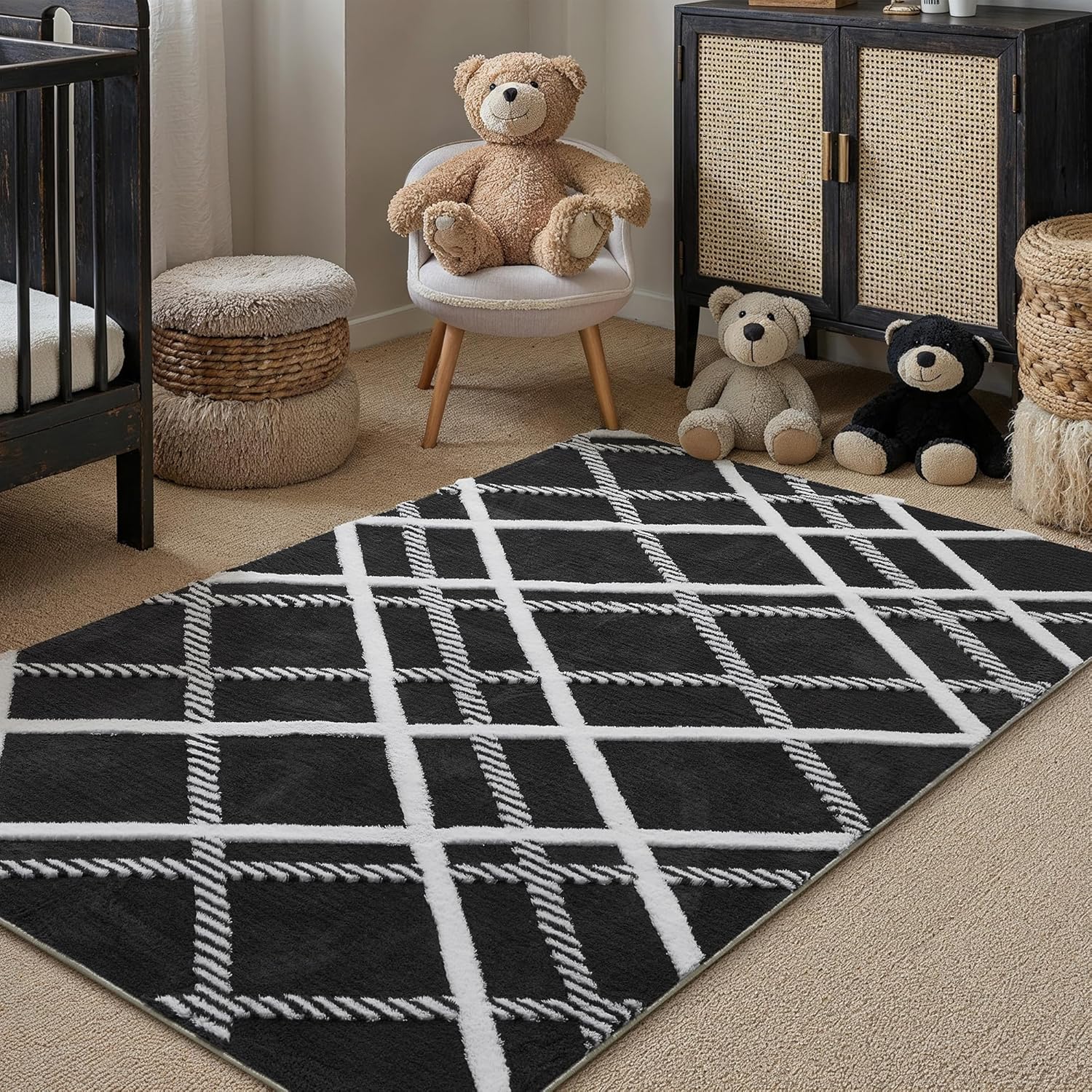 Amazon.com: HUGEAR 4x6 Shag Area Rug Small Rug Black Modern Neutral ...