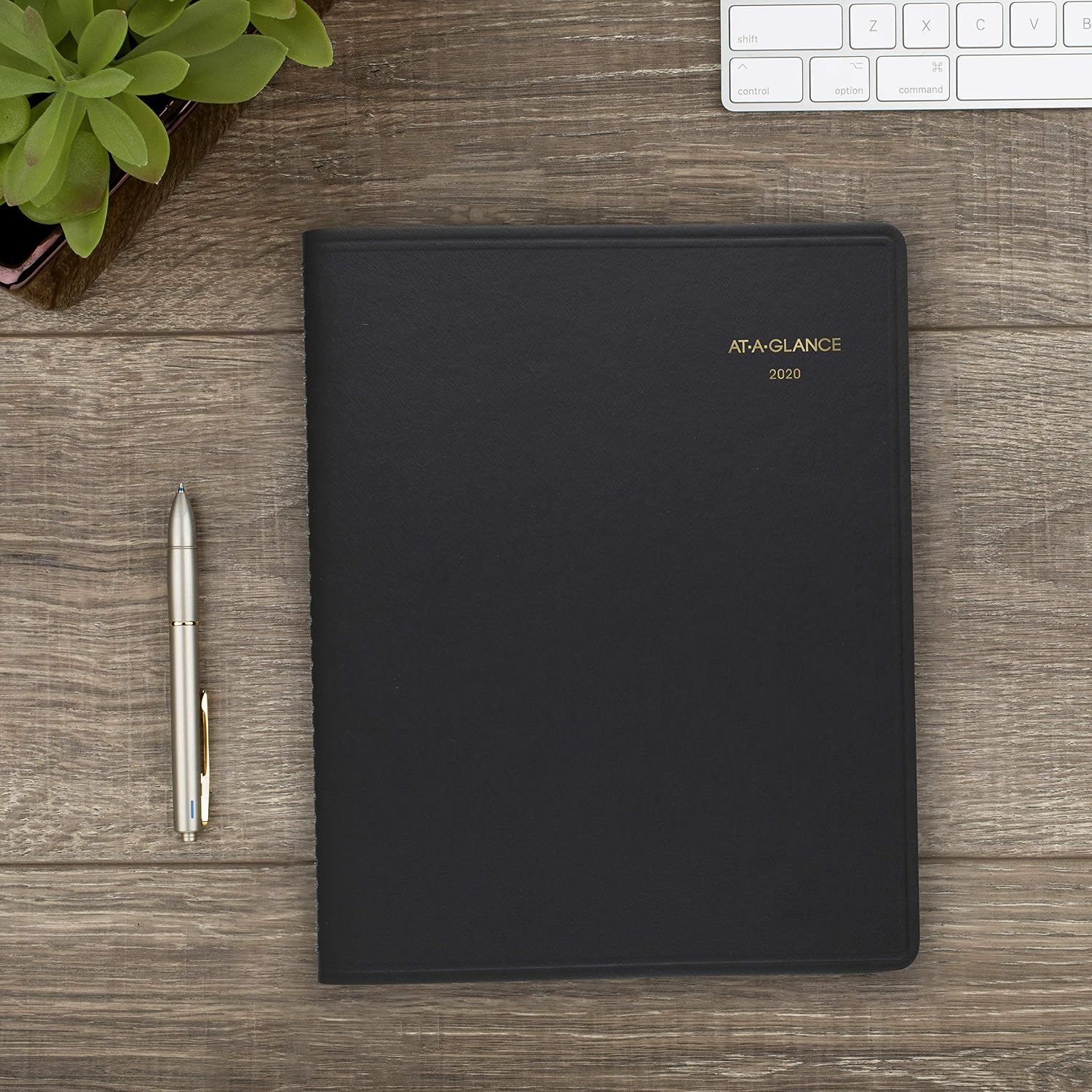 AT-A-GLANCE 2020 Weekly Appointment Book, Planner, 7" x 8-3/4", Medium, Black (7095105)