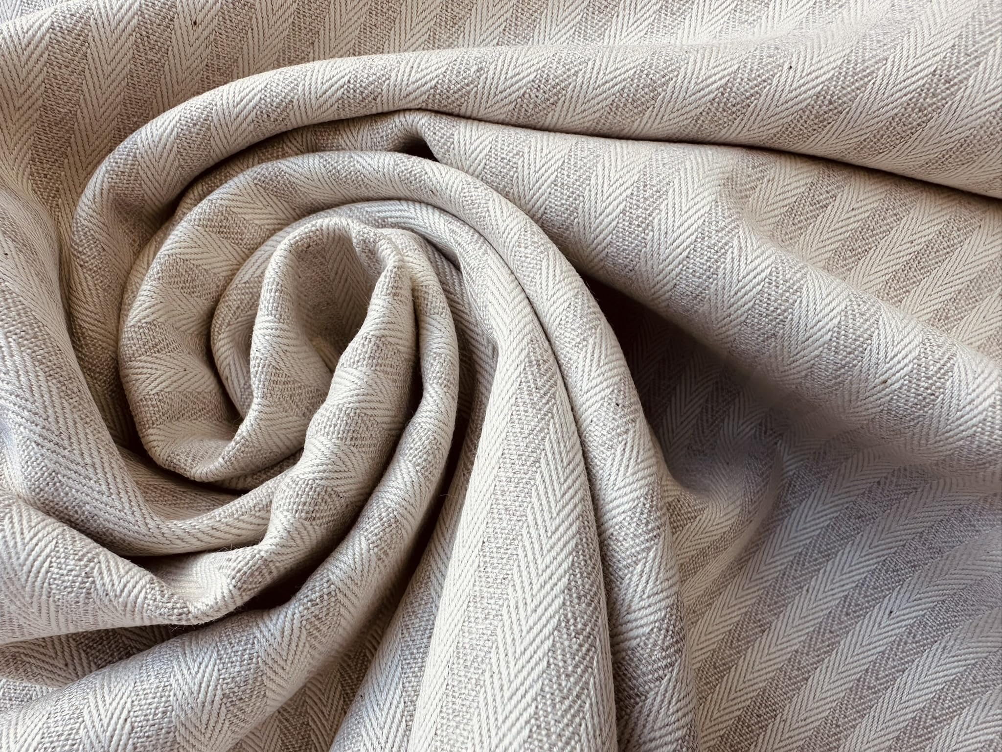Tissu à chevrons effet lin 5 mm pour coussin, motif rayures crème, décoration d'intérieur, couture – 328 cm extra large – Vendu au mètre – Écru